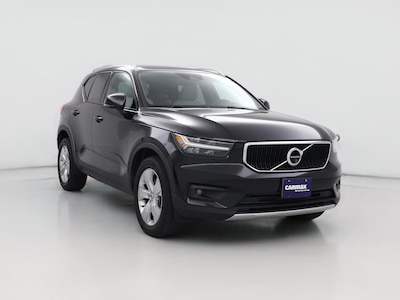 2022 Volvo XC40 T4 Momentum