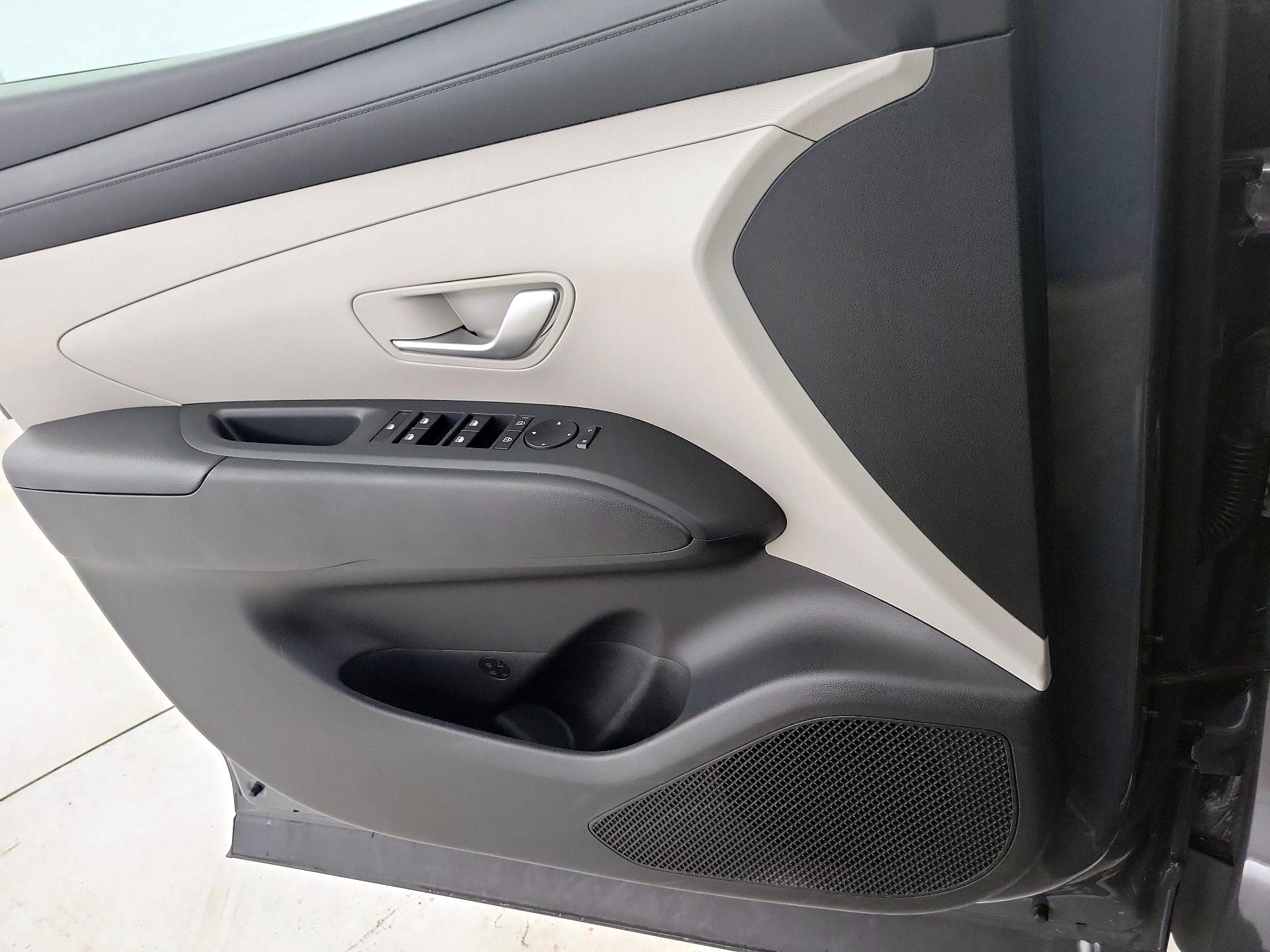 Thumbnail: 2025 Hyundai Tucson - 12