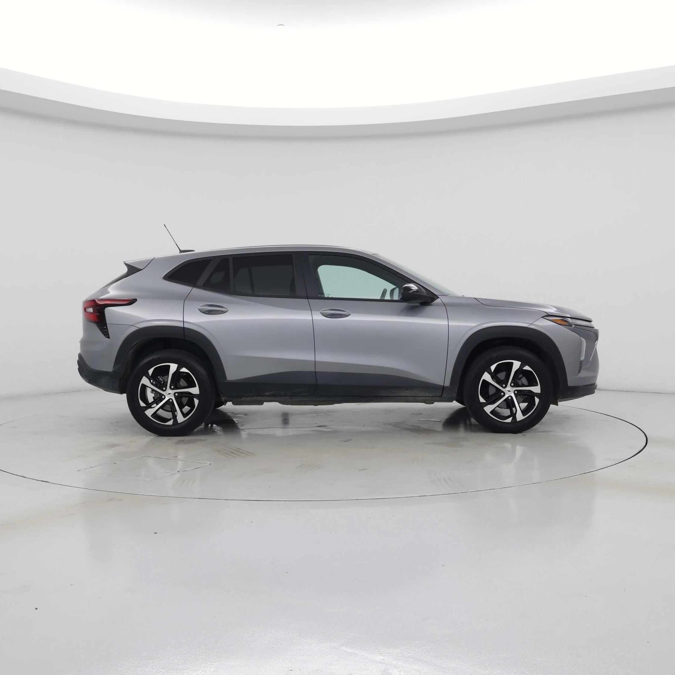 Thumbnail: 2025 Chevrolet Trax - 7
