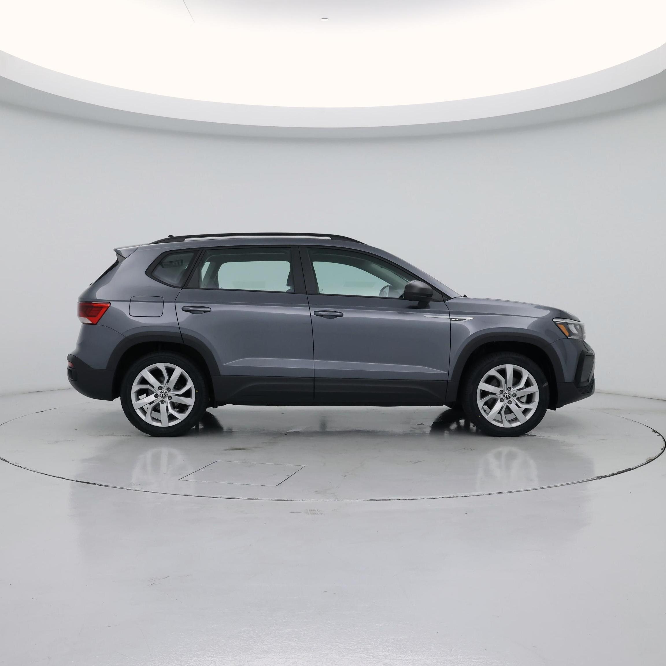 Thumbnail: 2023 Volkswagen Taos - 7