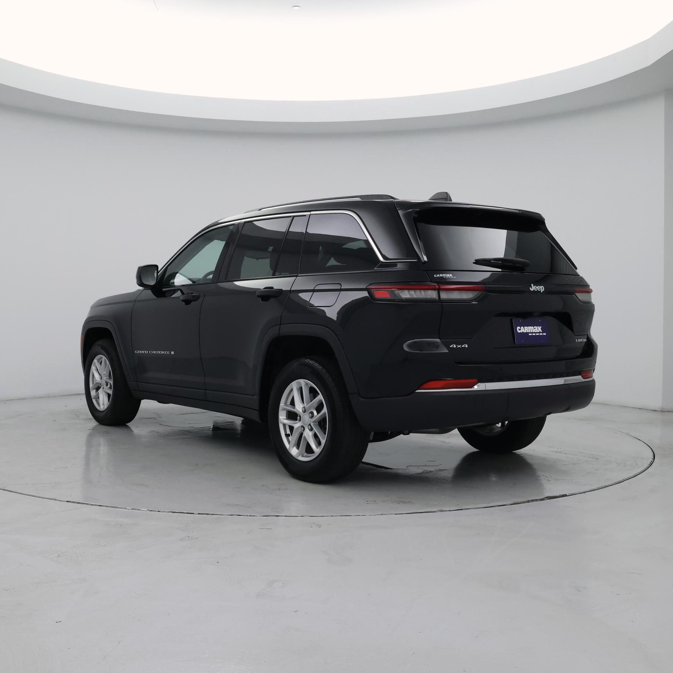 Thumbnail: 2023 Jeep Grand Cherokee - 2
