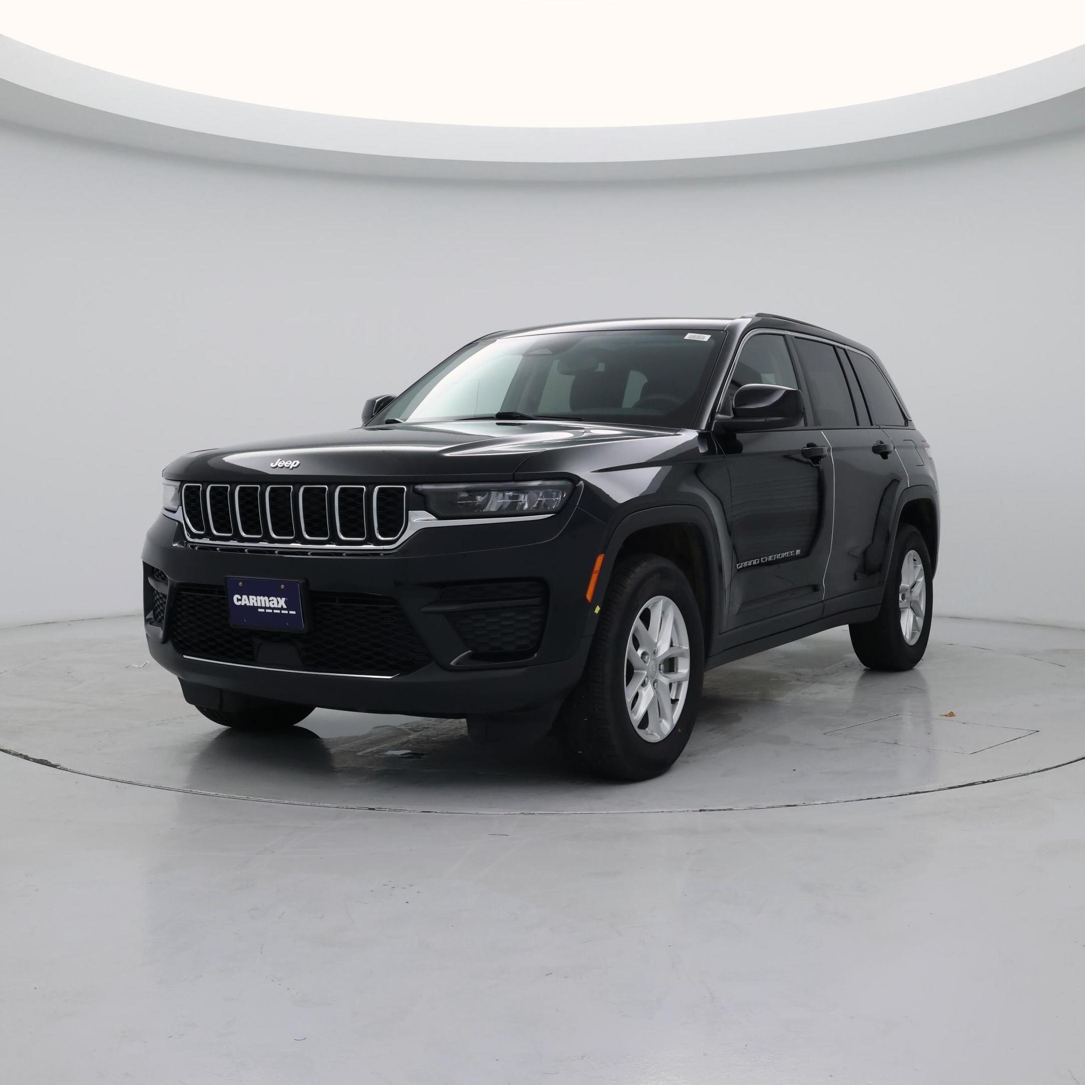 Thumbnail: 2023 Jeep Grand Cherokee - 4