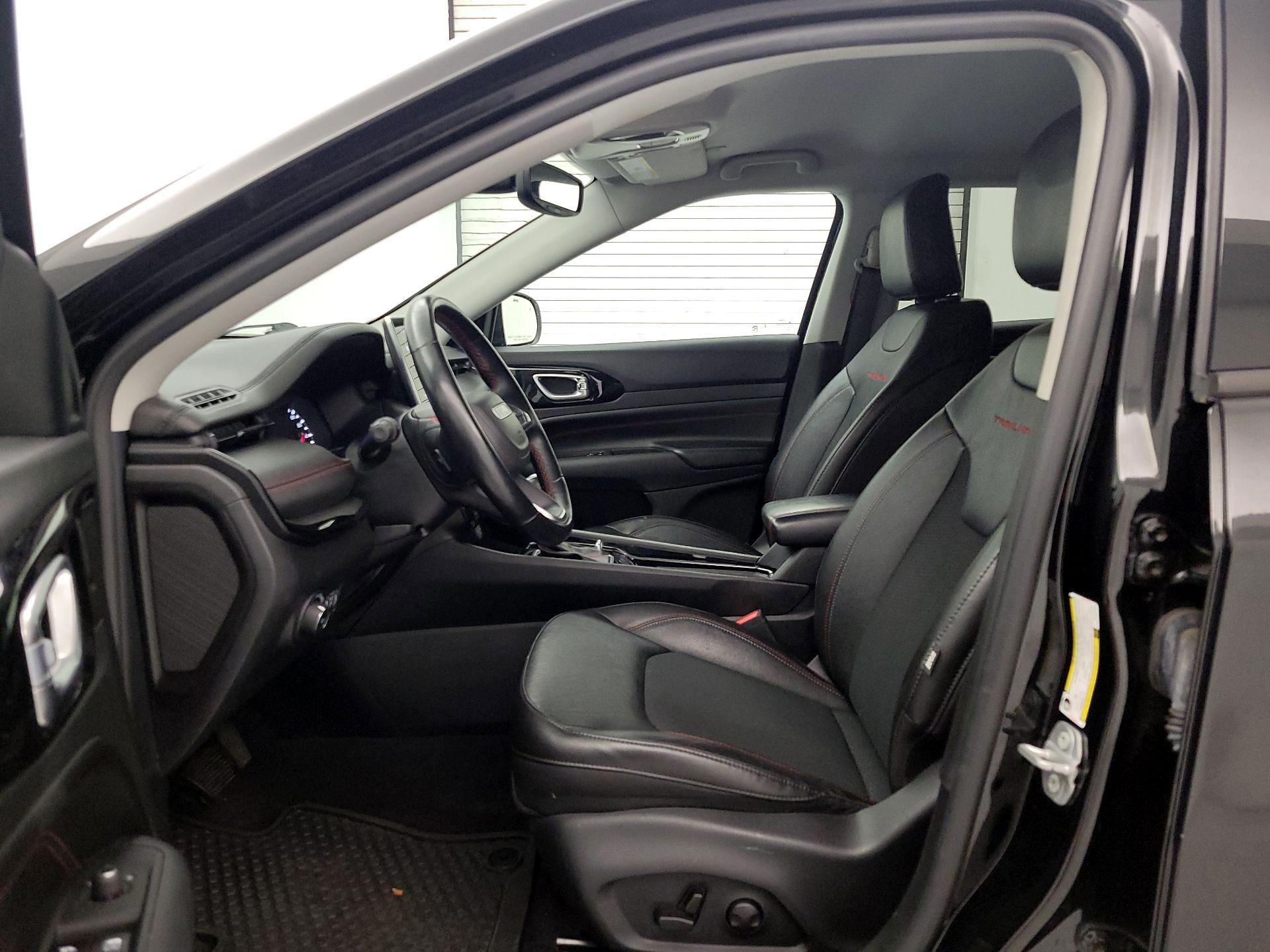 Thumbnail: 2022 Jeep Compass - 11