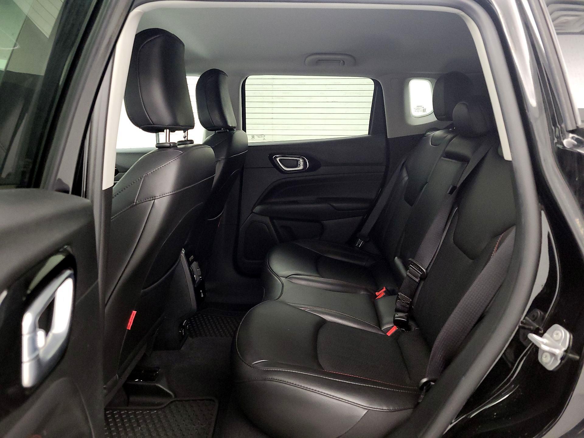 Thumbnail: 2022 Jeep Compass - 19