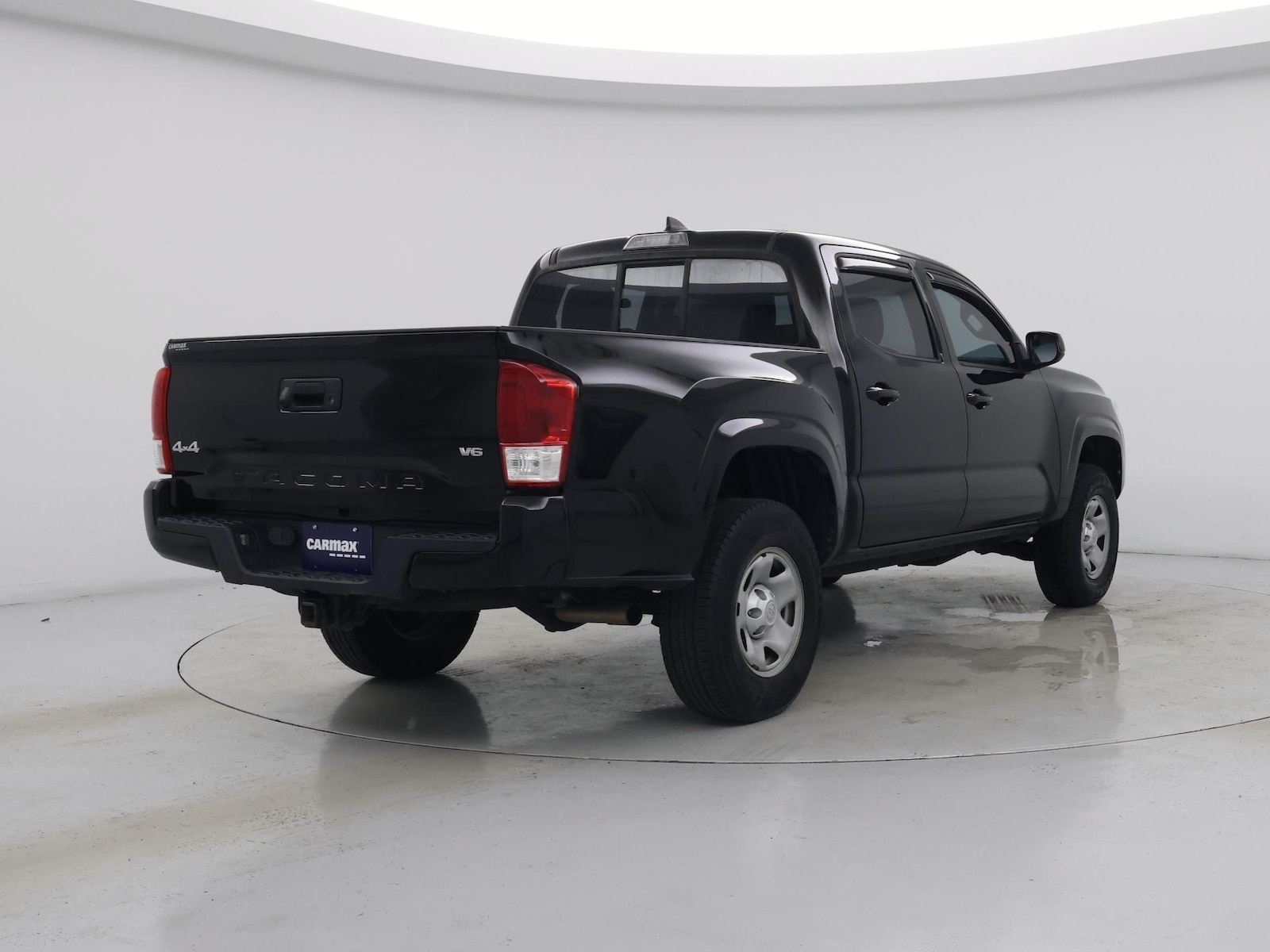 2017 Toyota Tacoma SR - Photo 9