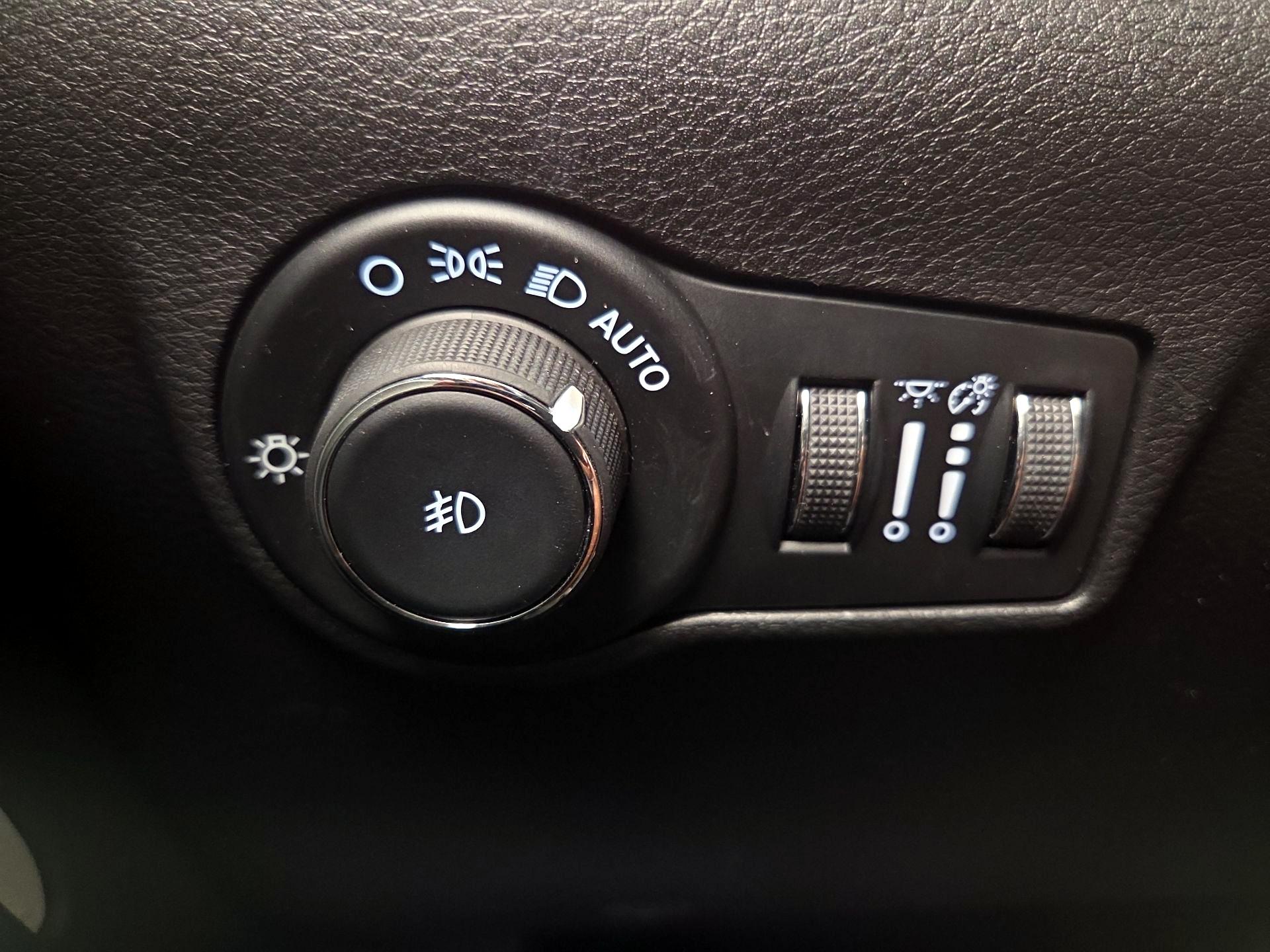 Thumbnail: 2024 Jeep Compass - 13