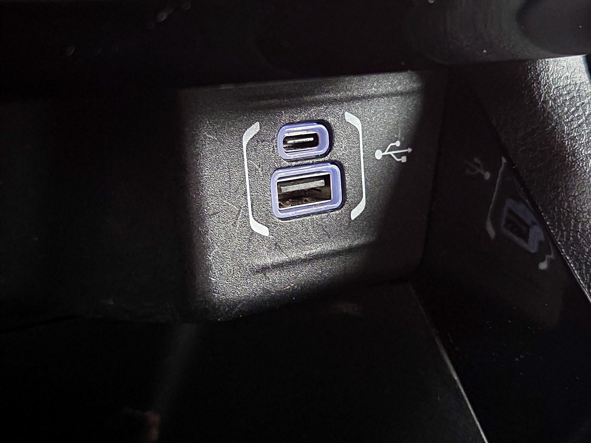 Thumbnail: 2024 Jeep Compass - 18