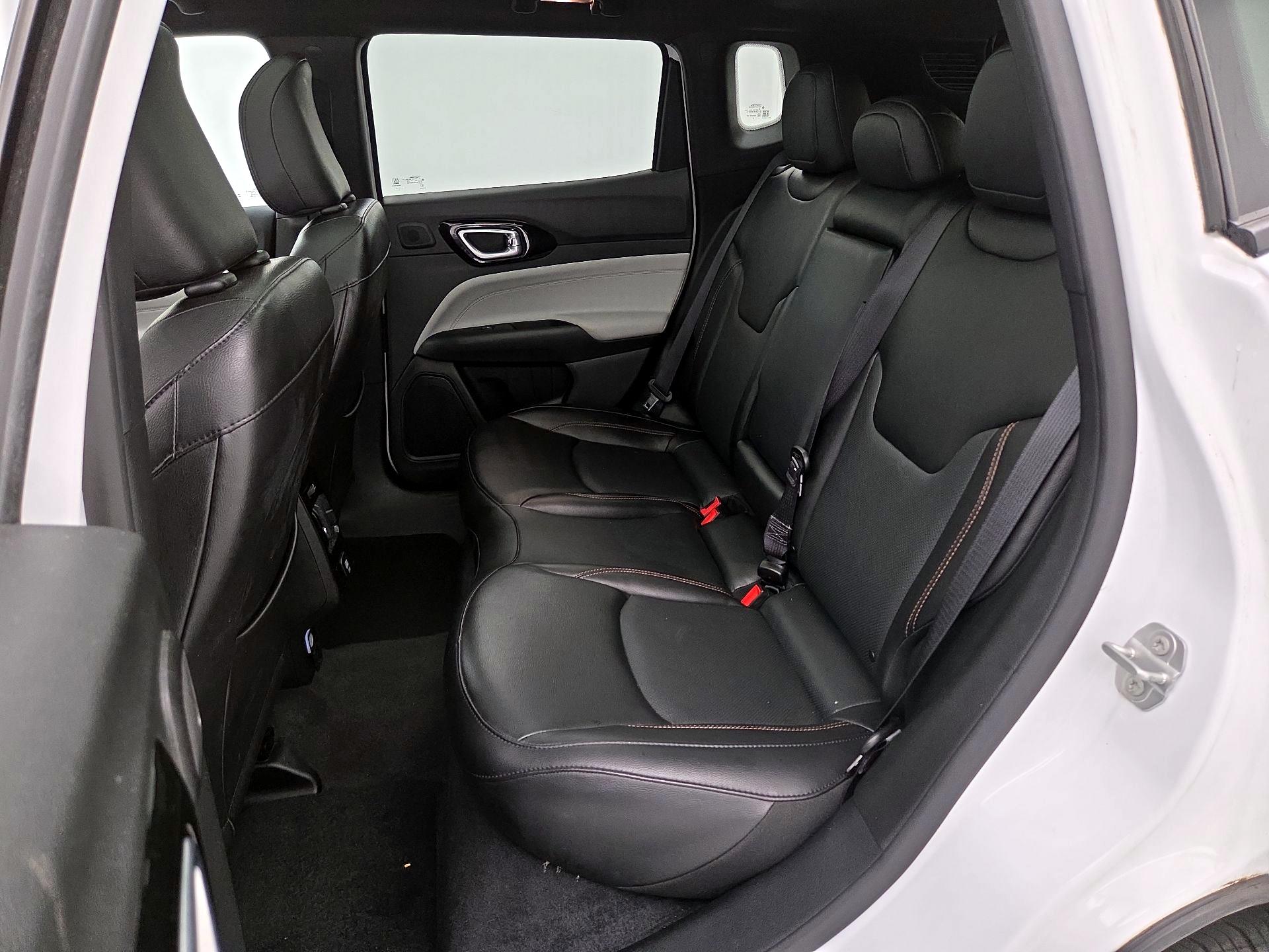 Thumbnail: 2023 Jeep Compass - 20