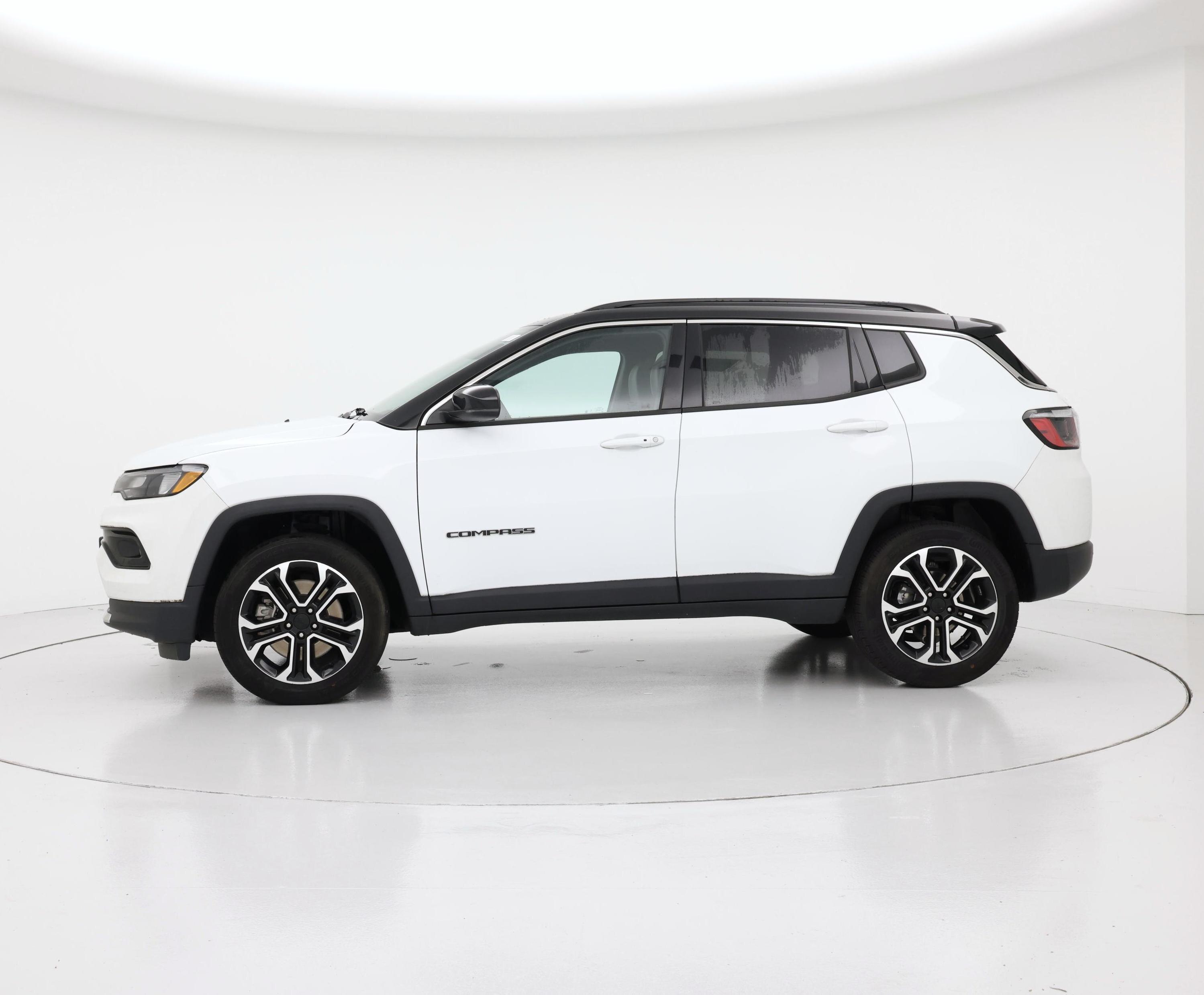 Thumbnail: 2023 Jeep Compass - 3