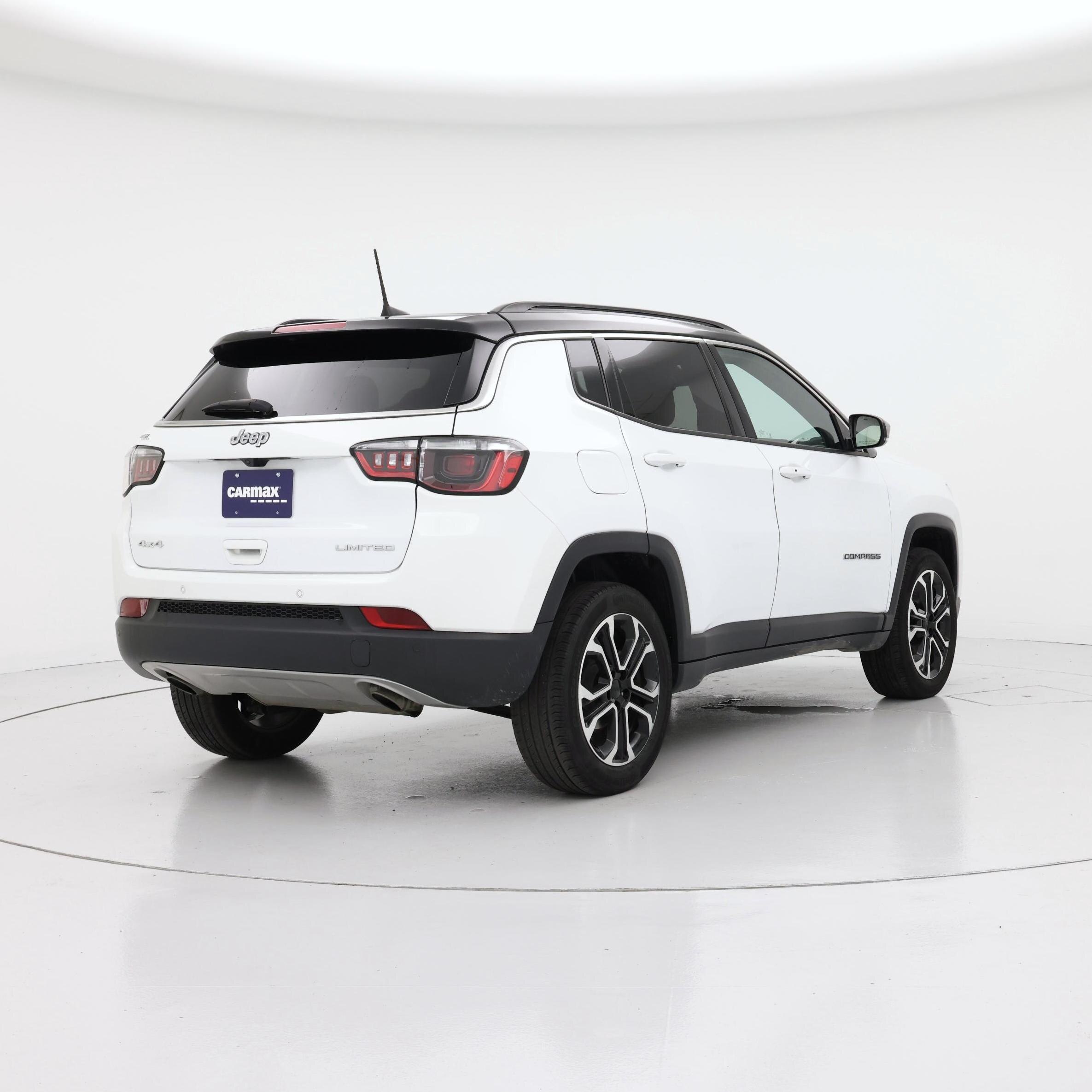Thumbnail: 2023 Jeep Compass - 8