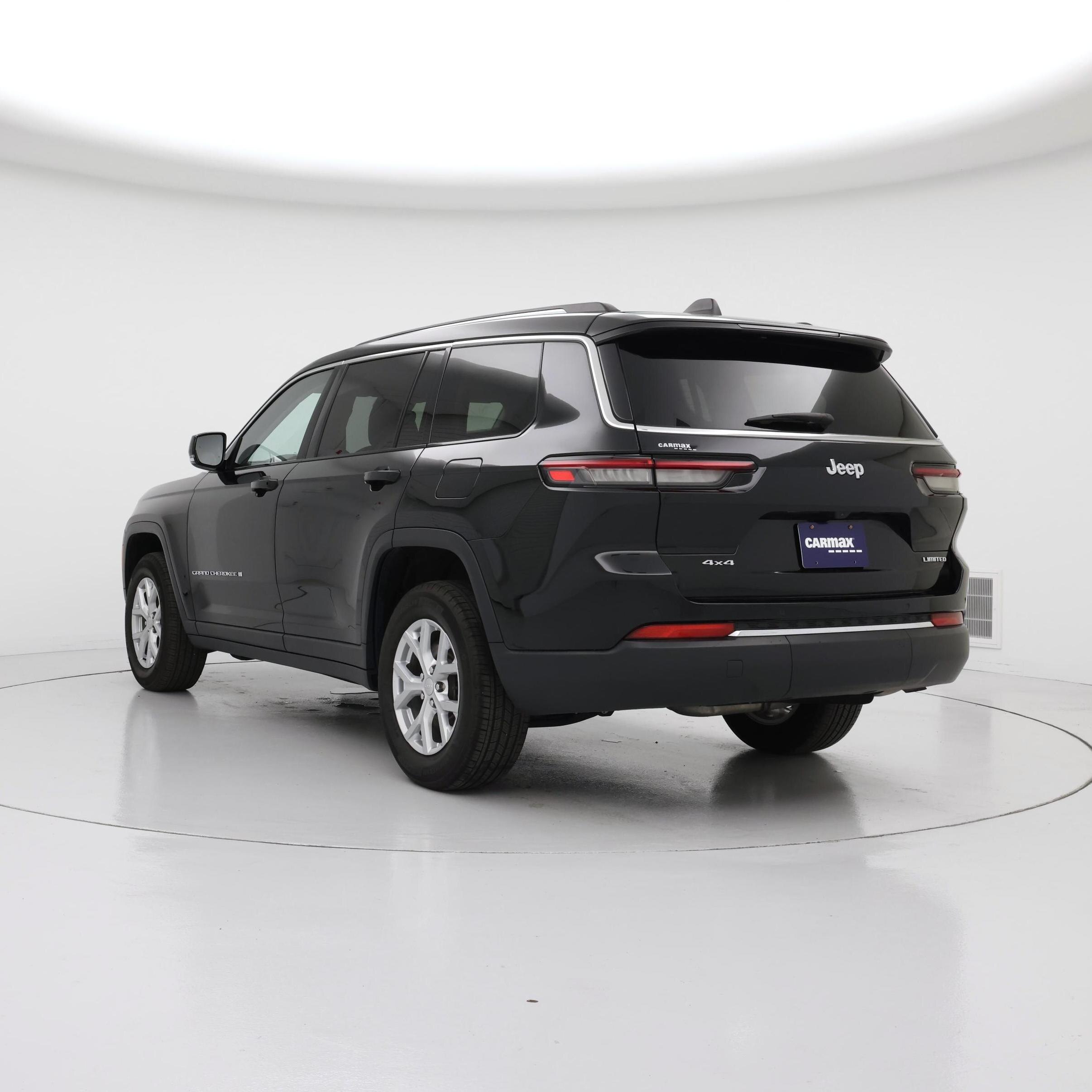 Thumbnail: 2023 Jeep Grand Cherokee L - 2