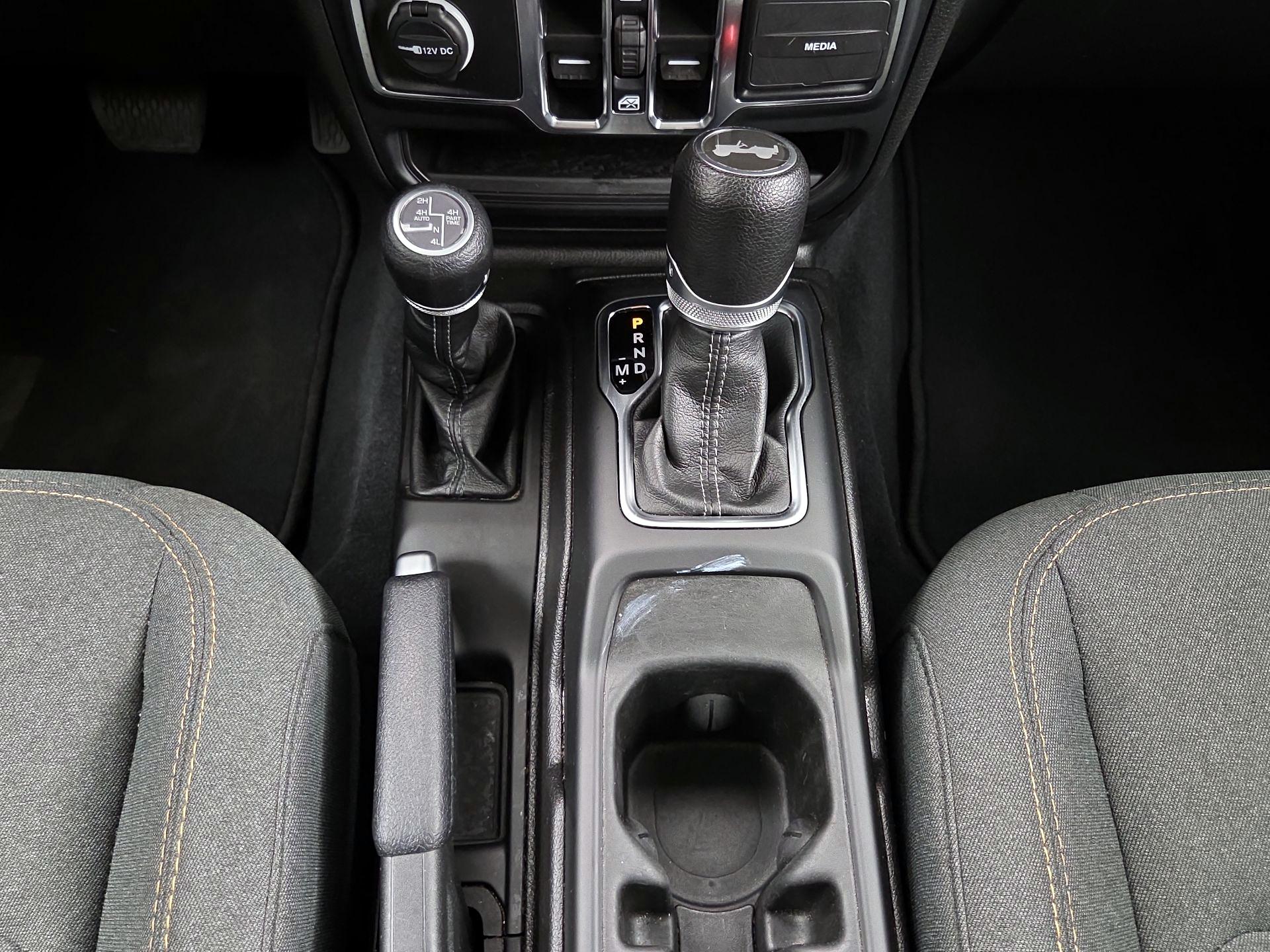 Thumbnail: 2024 Jeep Wrangler - 17