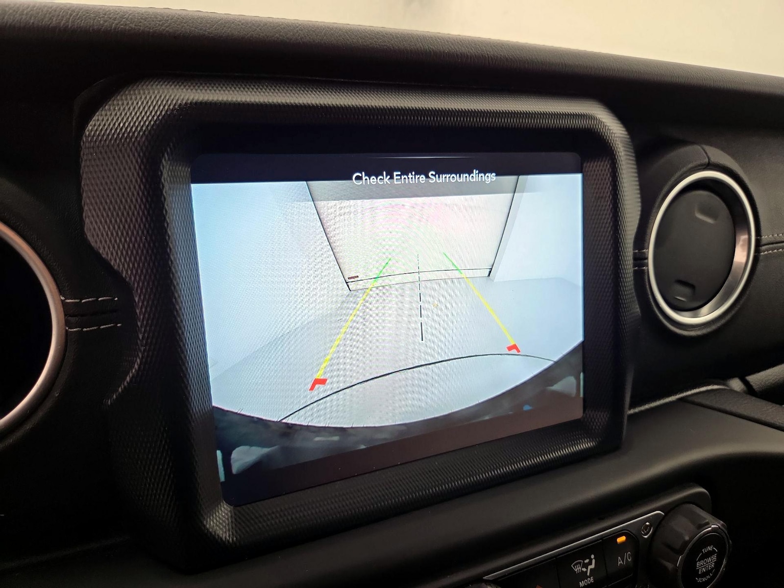 2023 Jeep Wrangler 4xe Sahara 4XE - Photo 16