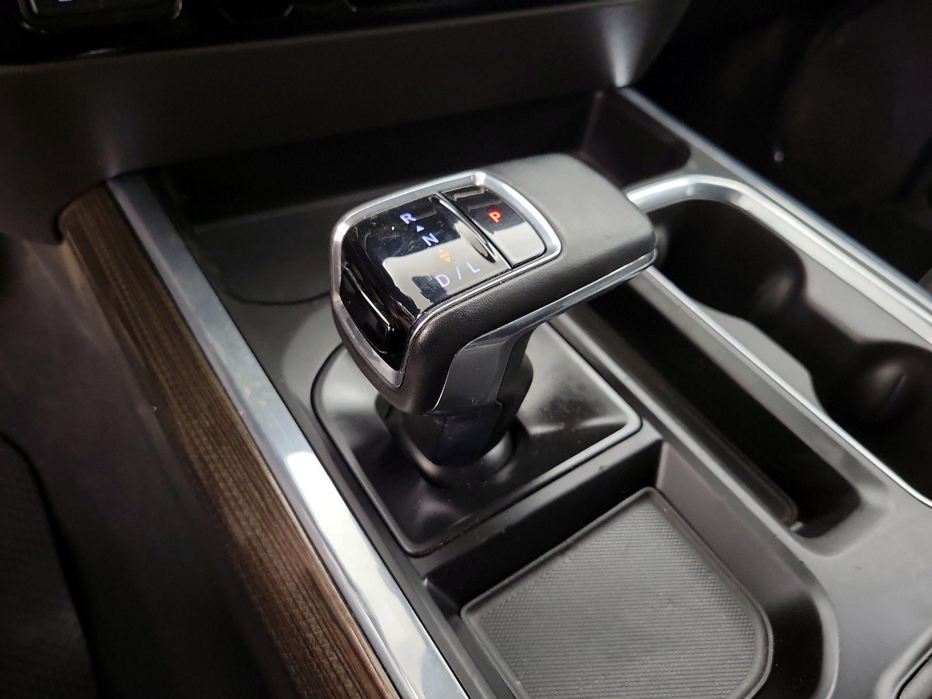 Thumbnail: 2023 Chevrolet Silverado 1500 - 17