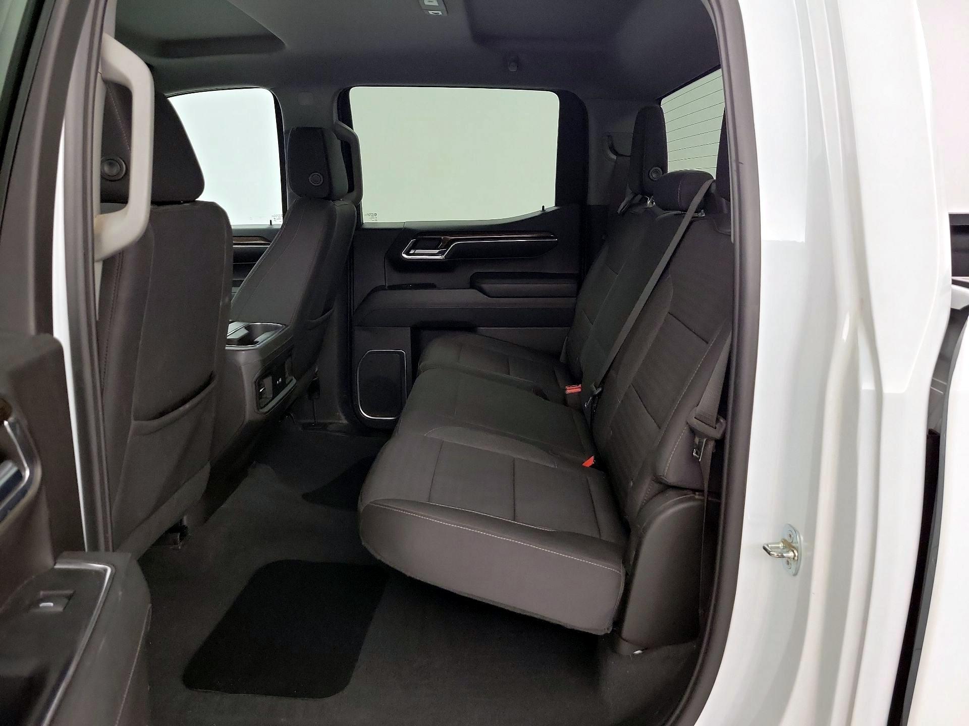 Thumbnail: 2023 Chevrolet Silverado 1500 - 19