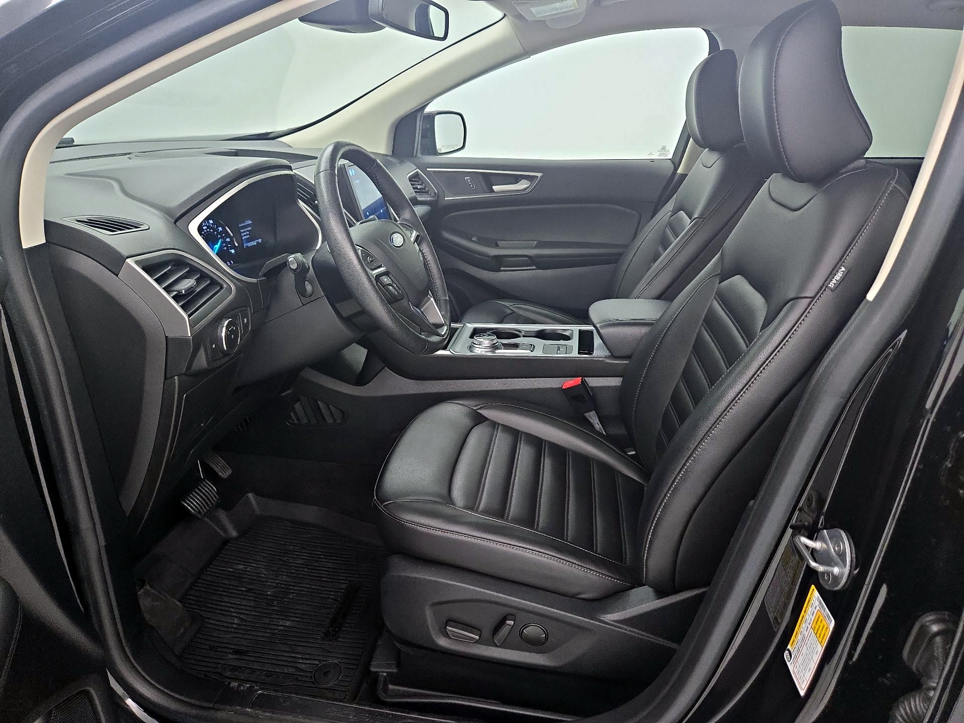 Thumbnail: 2021 Ford Edge - 11