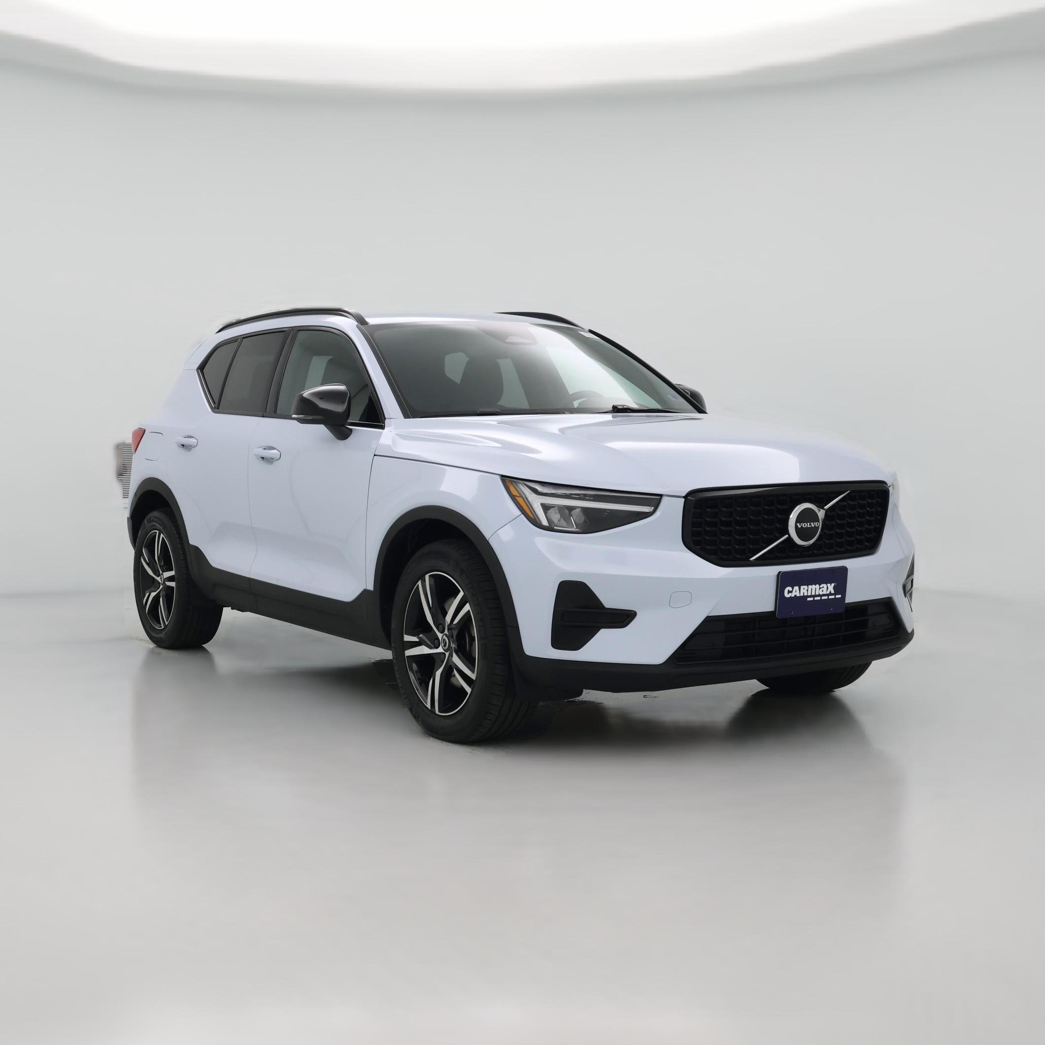 Thumbnail: 2024 Volvo XC40 - 1