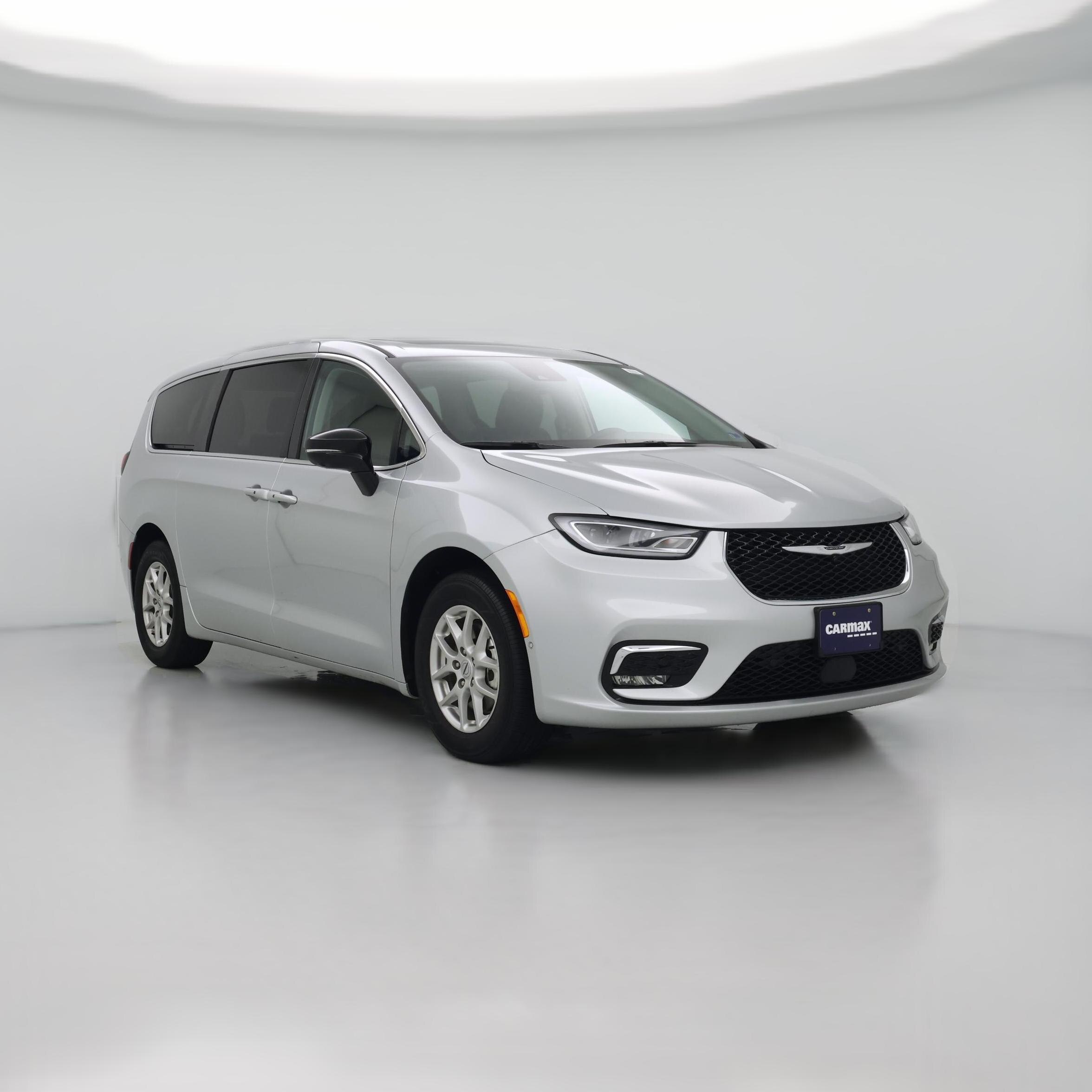 Thumbnail: 2024 Chrysler Pacifica - 1