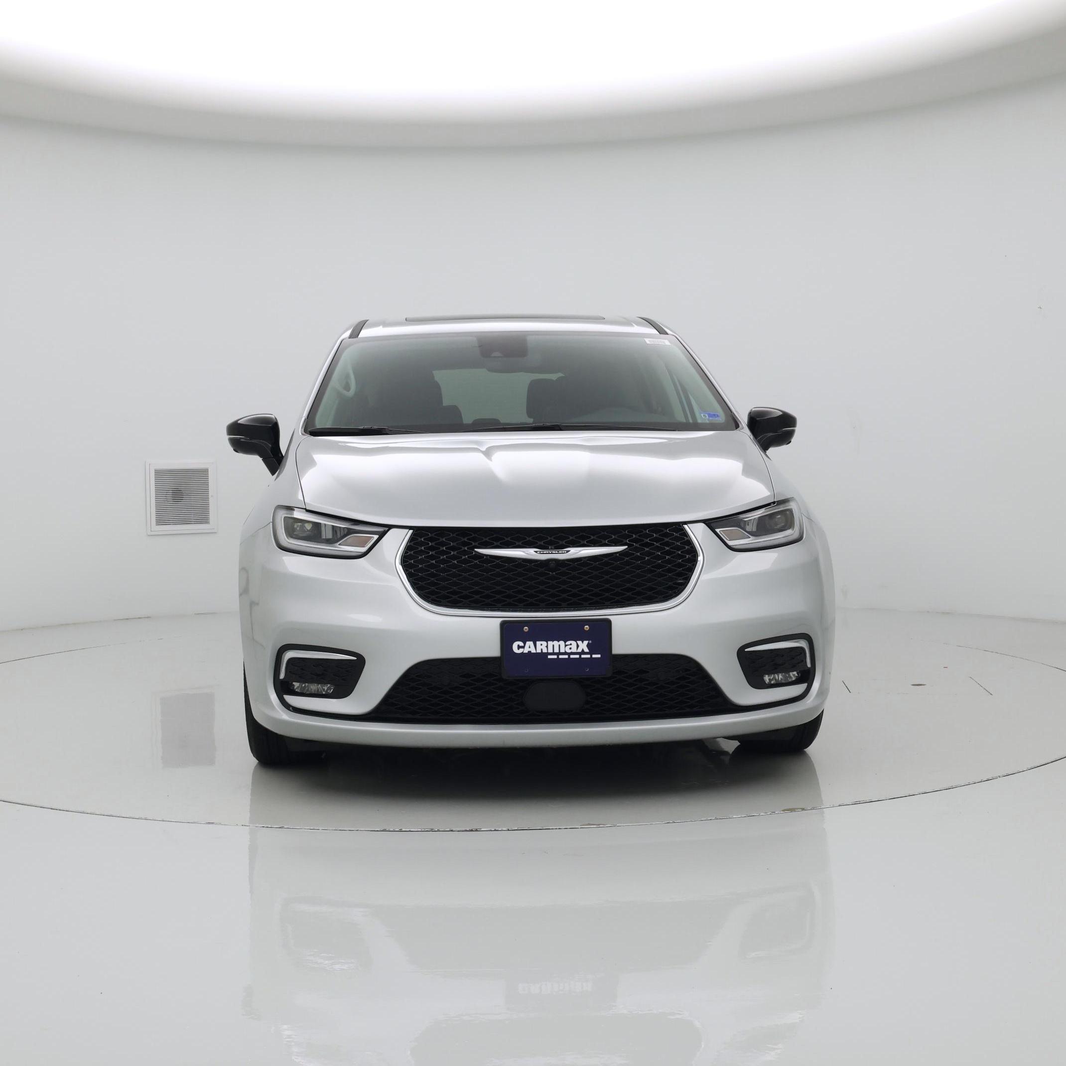 Thumbnail: 2024 Chrysler Pacifica - 5