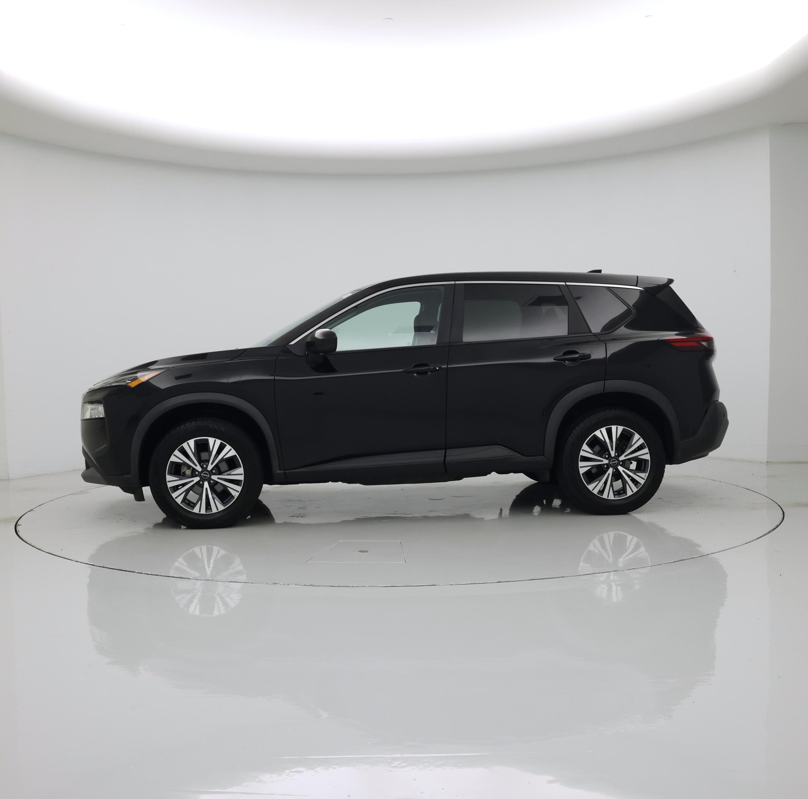 Thumbnail: 2023 Nissan Rogue - 3