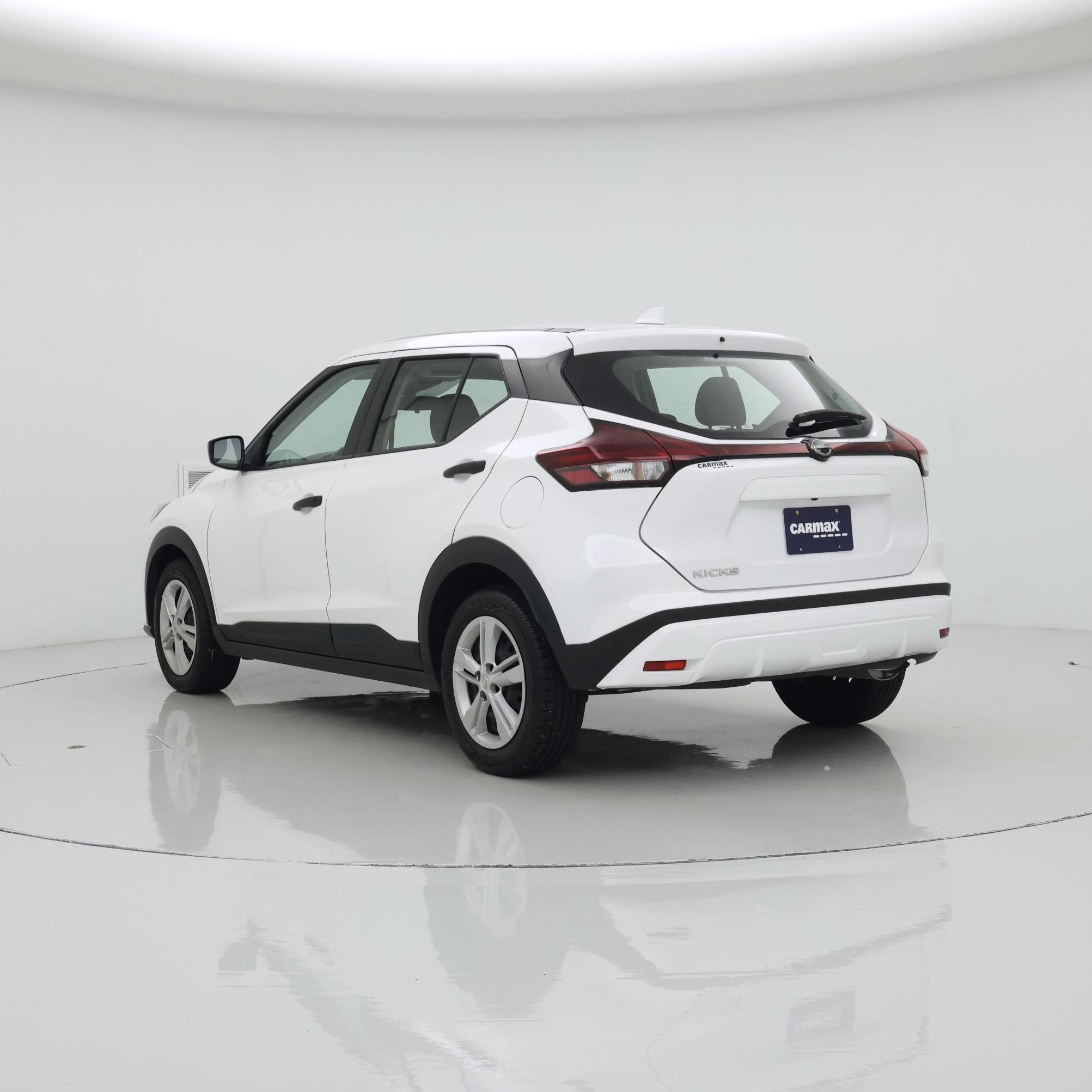 Thumbnail: 2024 Nissan Kicks - 2