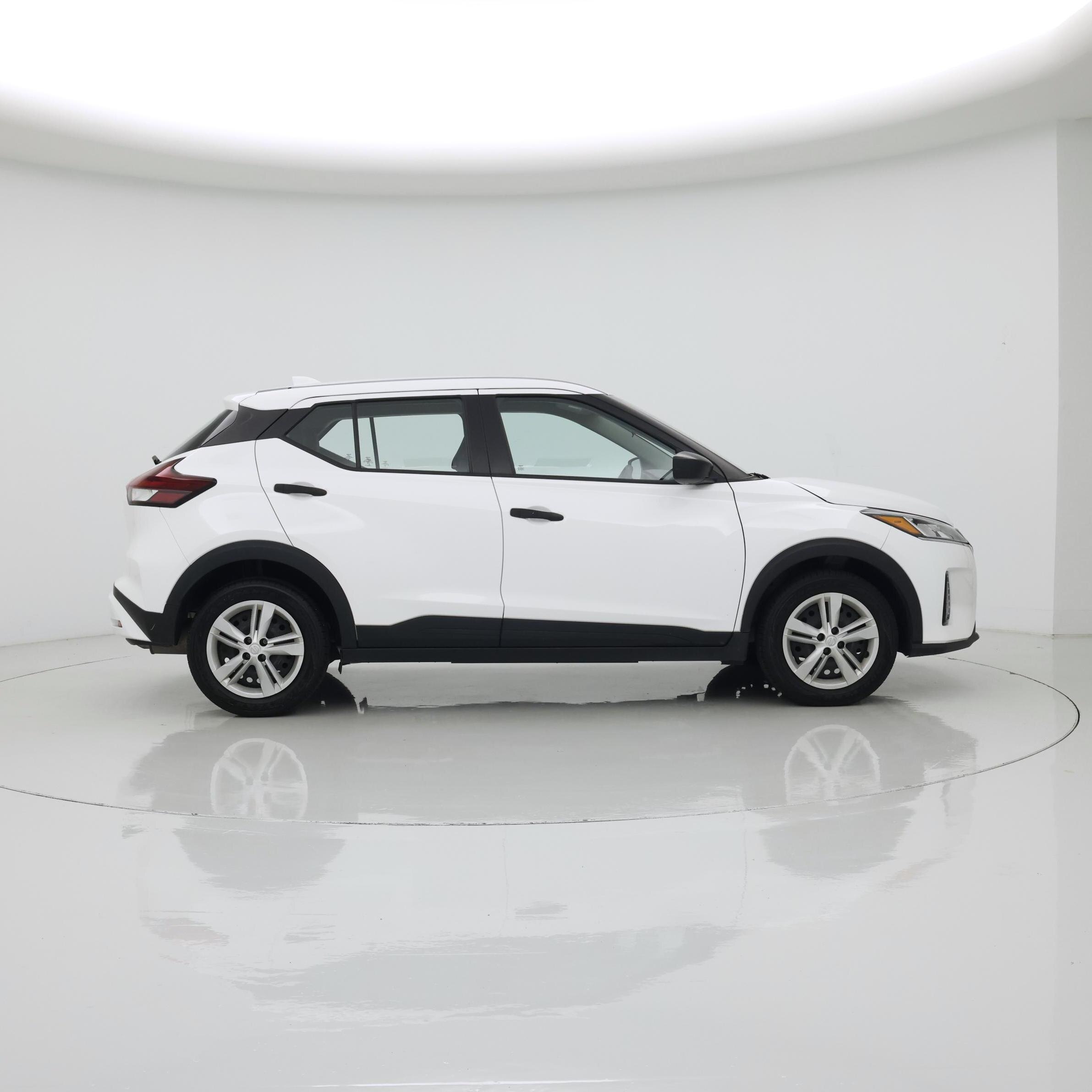 Thumbnail: 2024 Nissan Kicks - 7