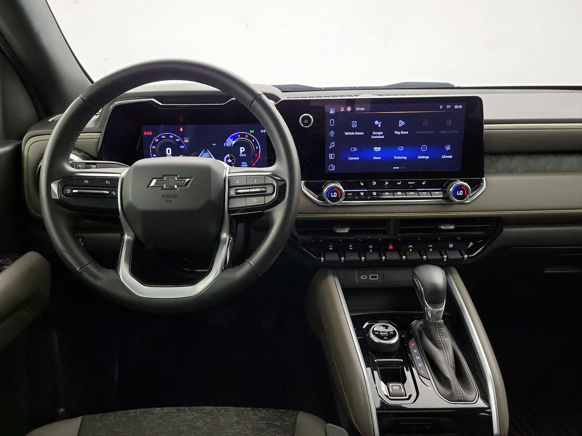 Thumbnail: 2024 Chevrolet Colorado - 9