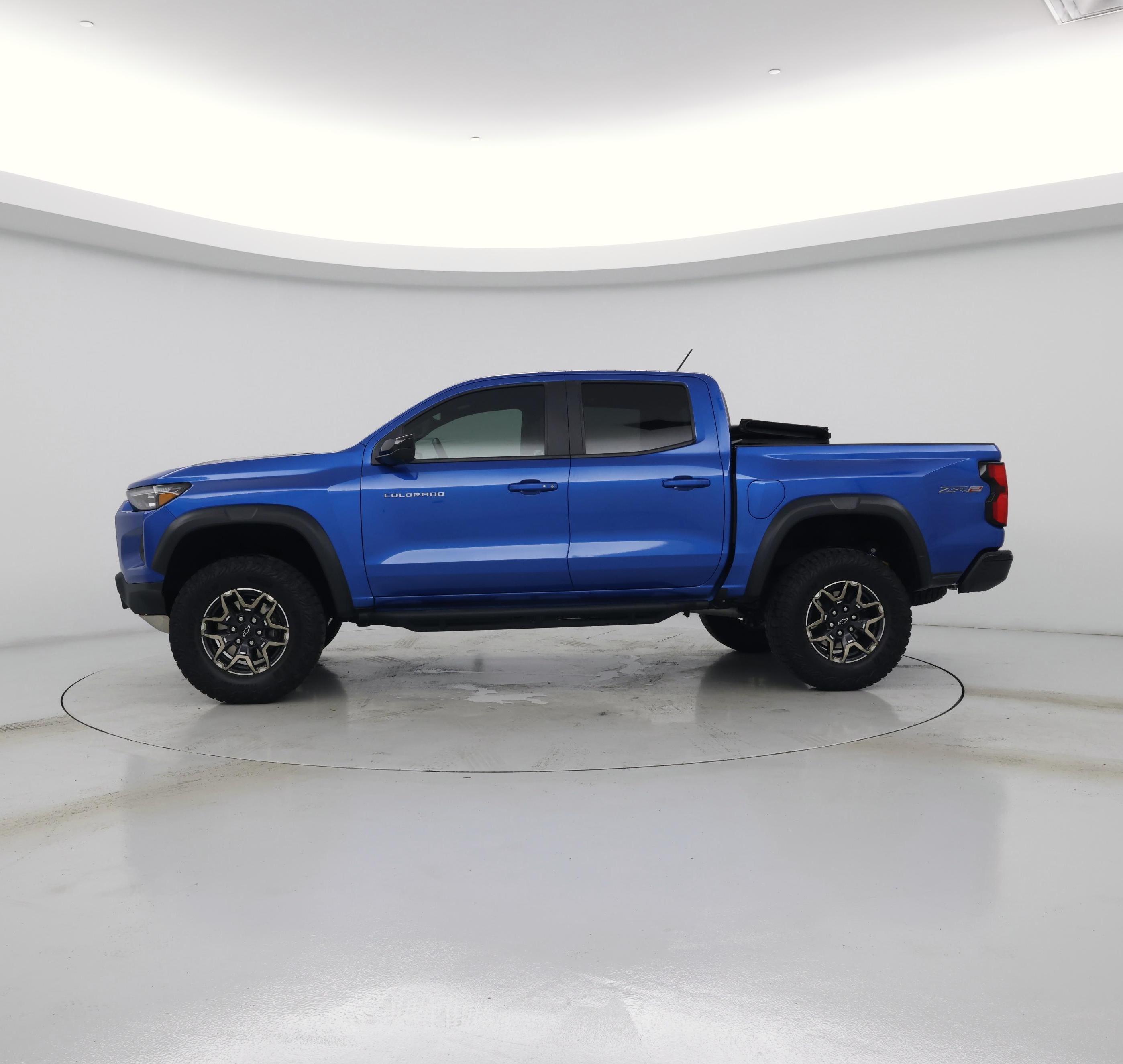 Thumbnail: 2024 Chevrolet Colorado - 3