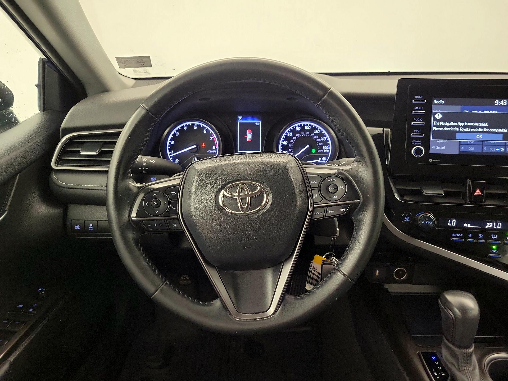 Thumbnail: 2023 Toyota Camry - 10