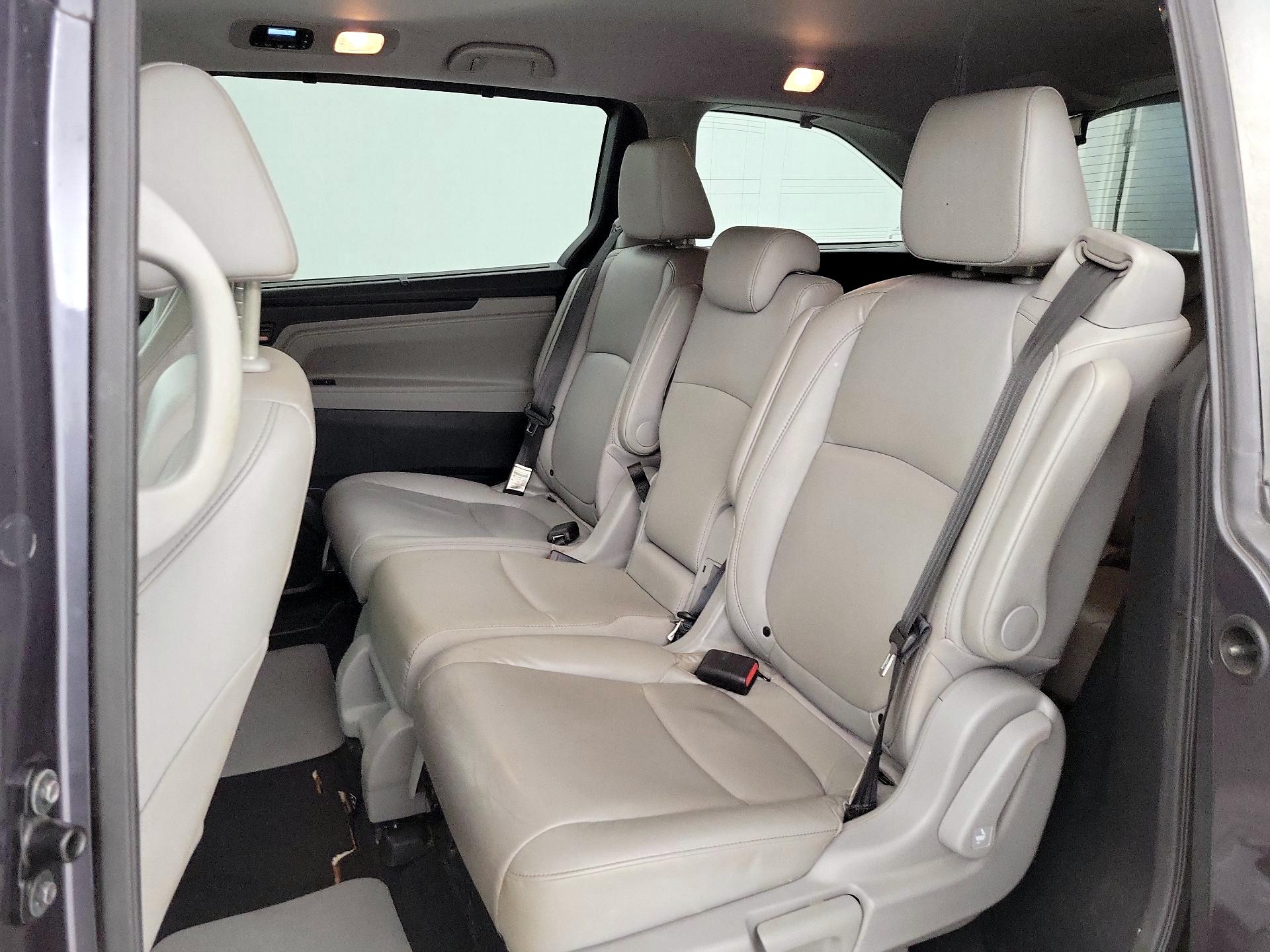 Thumbnail: 2021 Honda Odyssey - 20