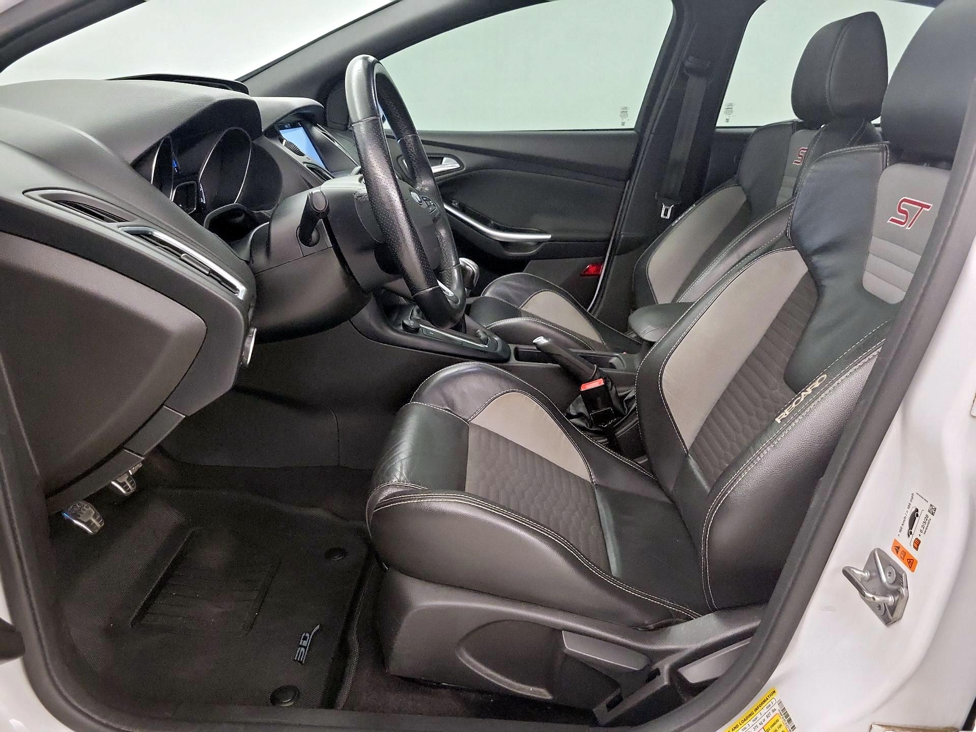 Thumbnail: 2018 Ford Focus - 11