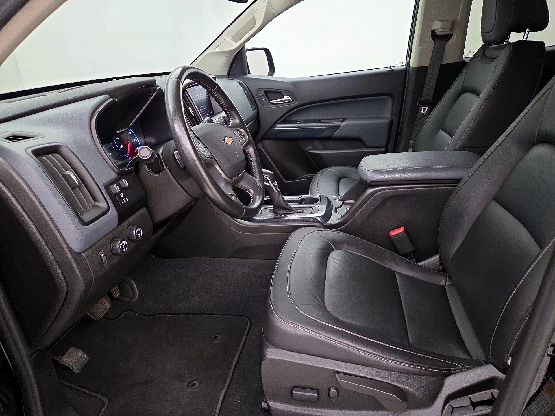 Thumbnail: 2022 Chevrolet Colorado - 11
