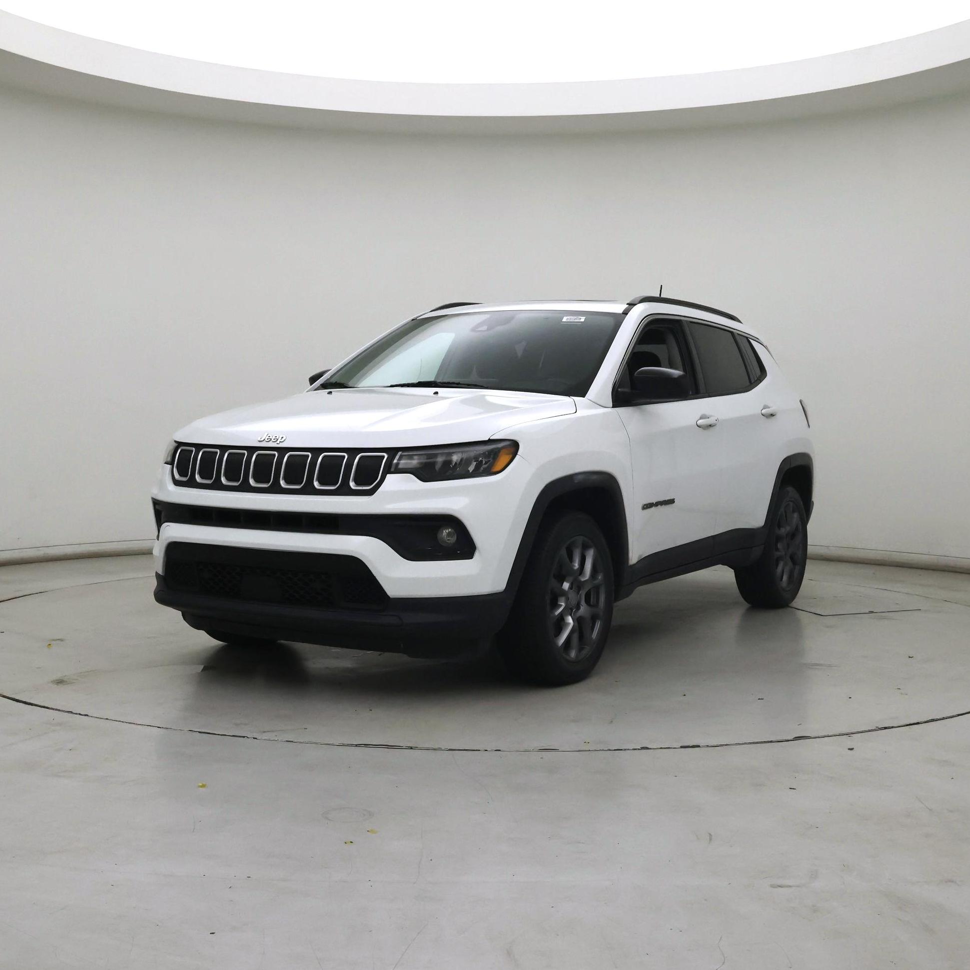 Thumbnail: 2022 Jeep Compass - 4