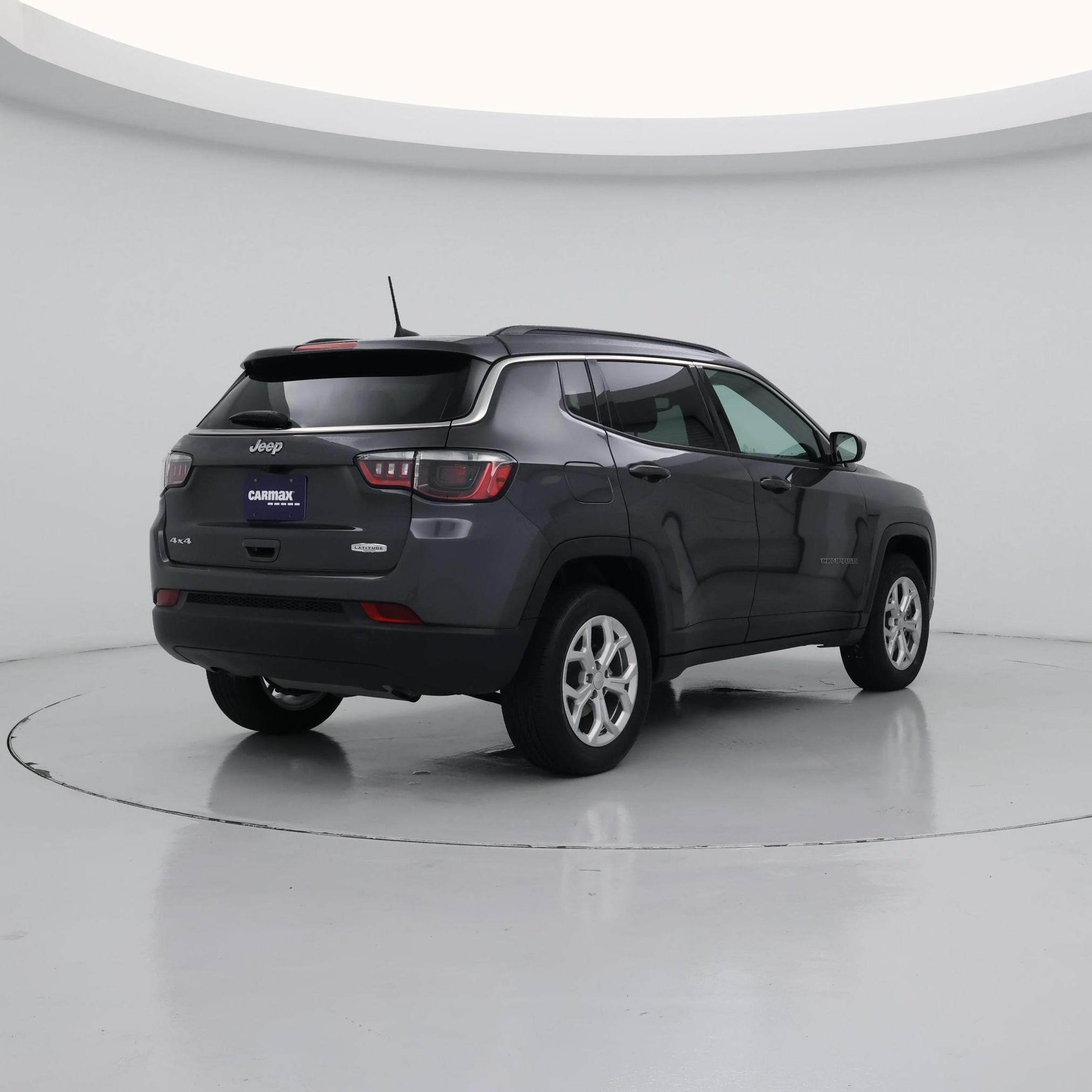 Thumbnail: 2024 Jeep Compass - 8