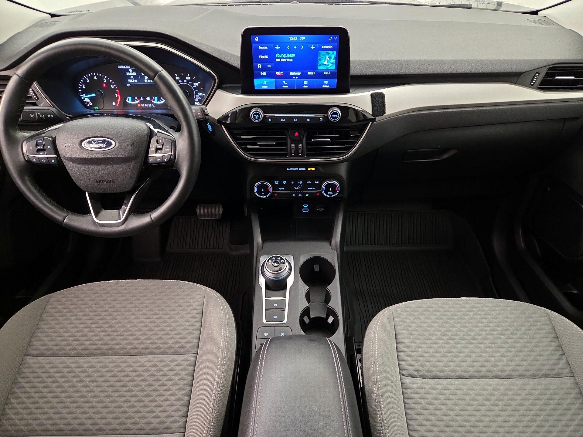 Thumbnail: 2022 Ford Escape - 9