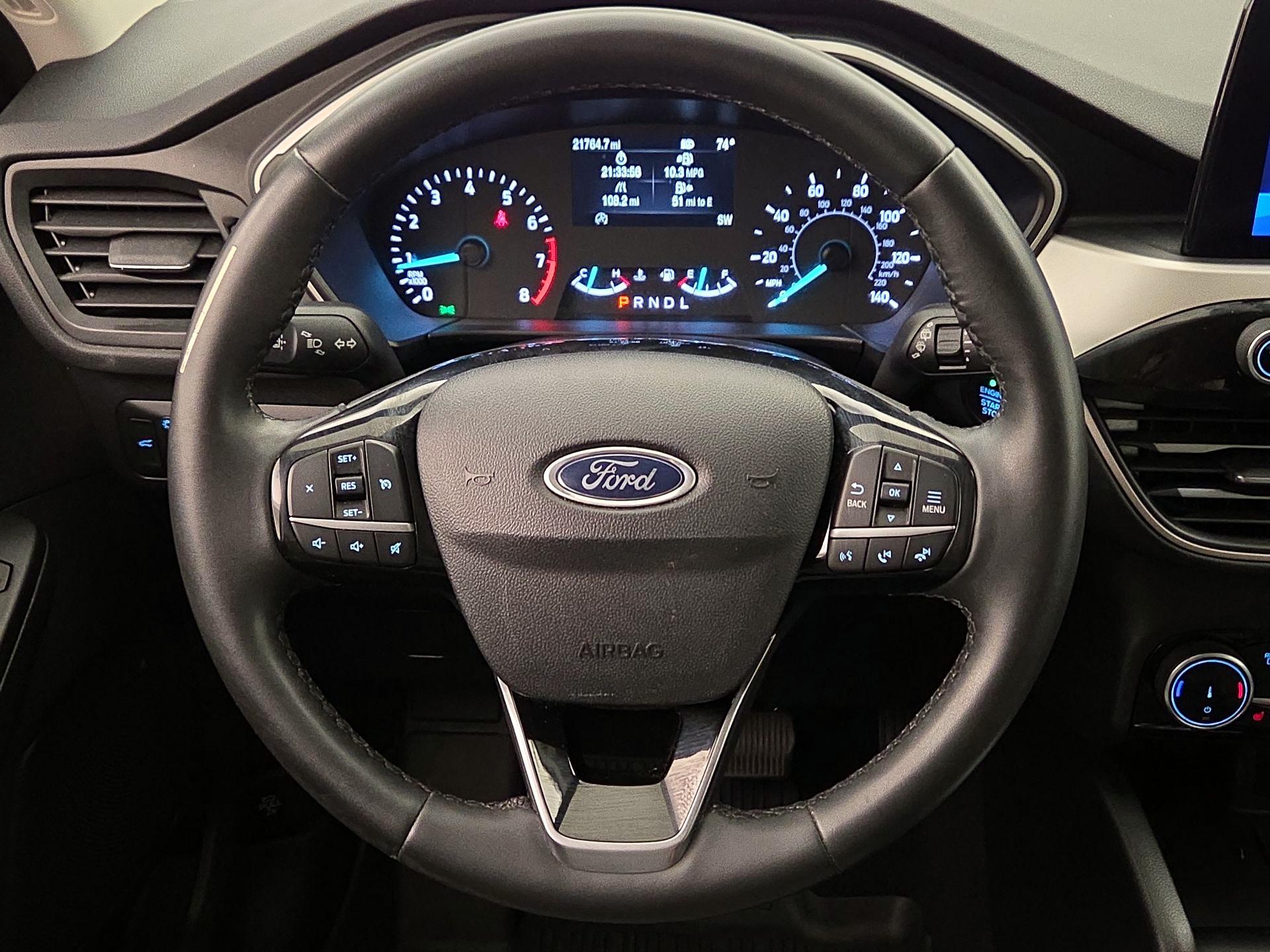 Thumbnail: 2022 Ford Escape - 10