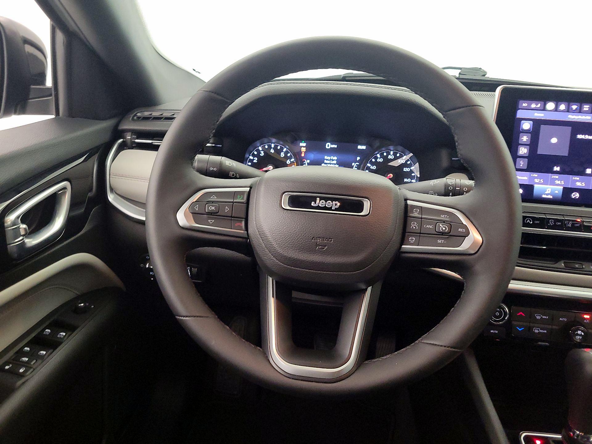 Thumbnail: 2024 Jeep Compass - 10