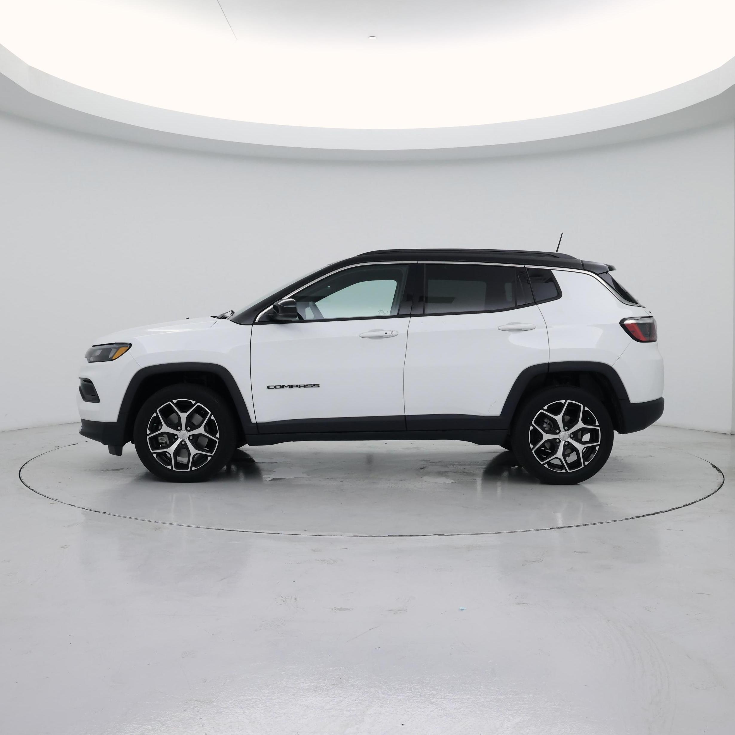 Thumbnail: 2024 Jeep Compass - 3