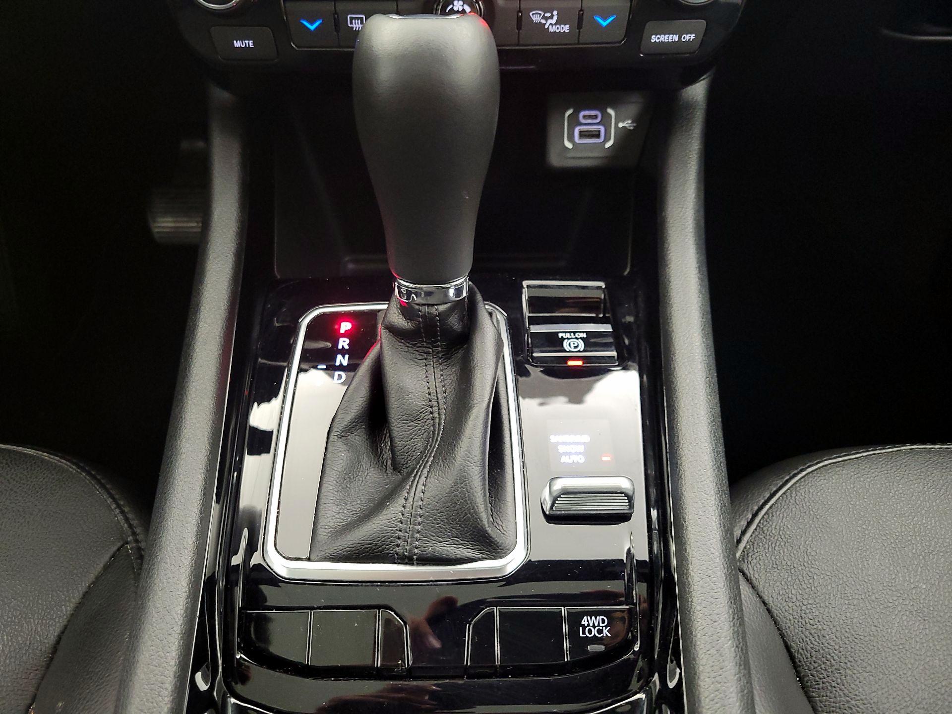 Thumbnail: 2023 Jeep Compass - 17