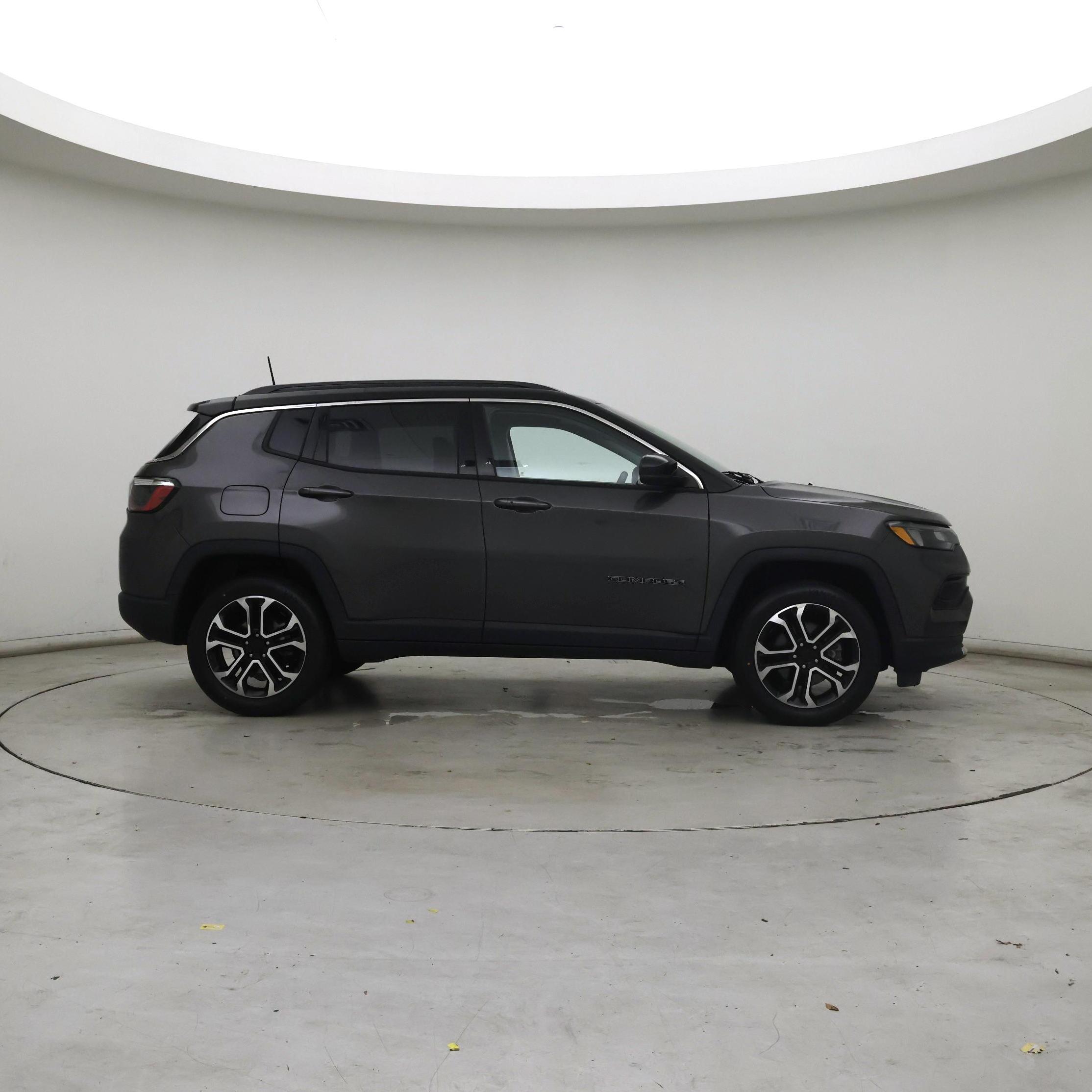 Thumbnail: 2022 Jeep Compass - 7