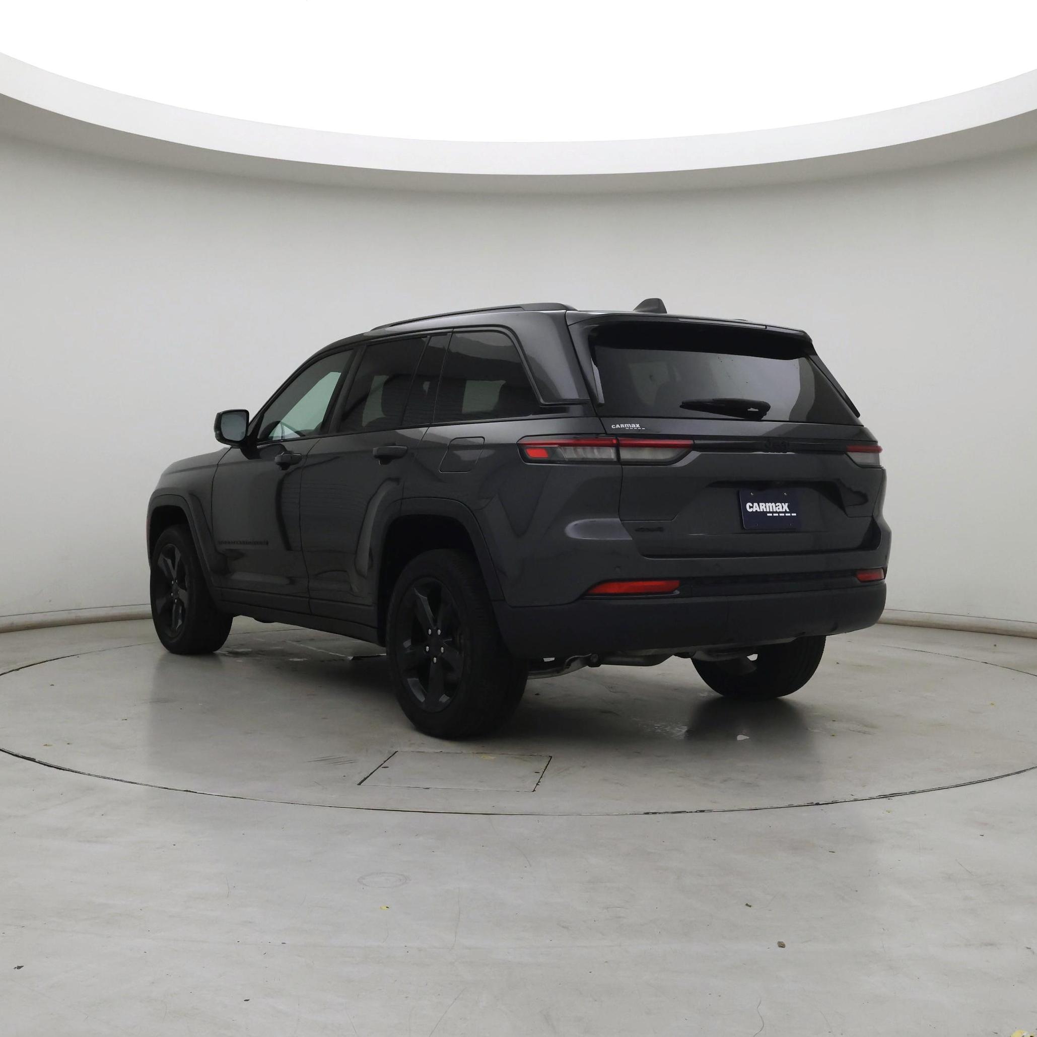Thumbnail: 2024 Jeep Grand Cherokee - 2