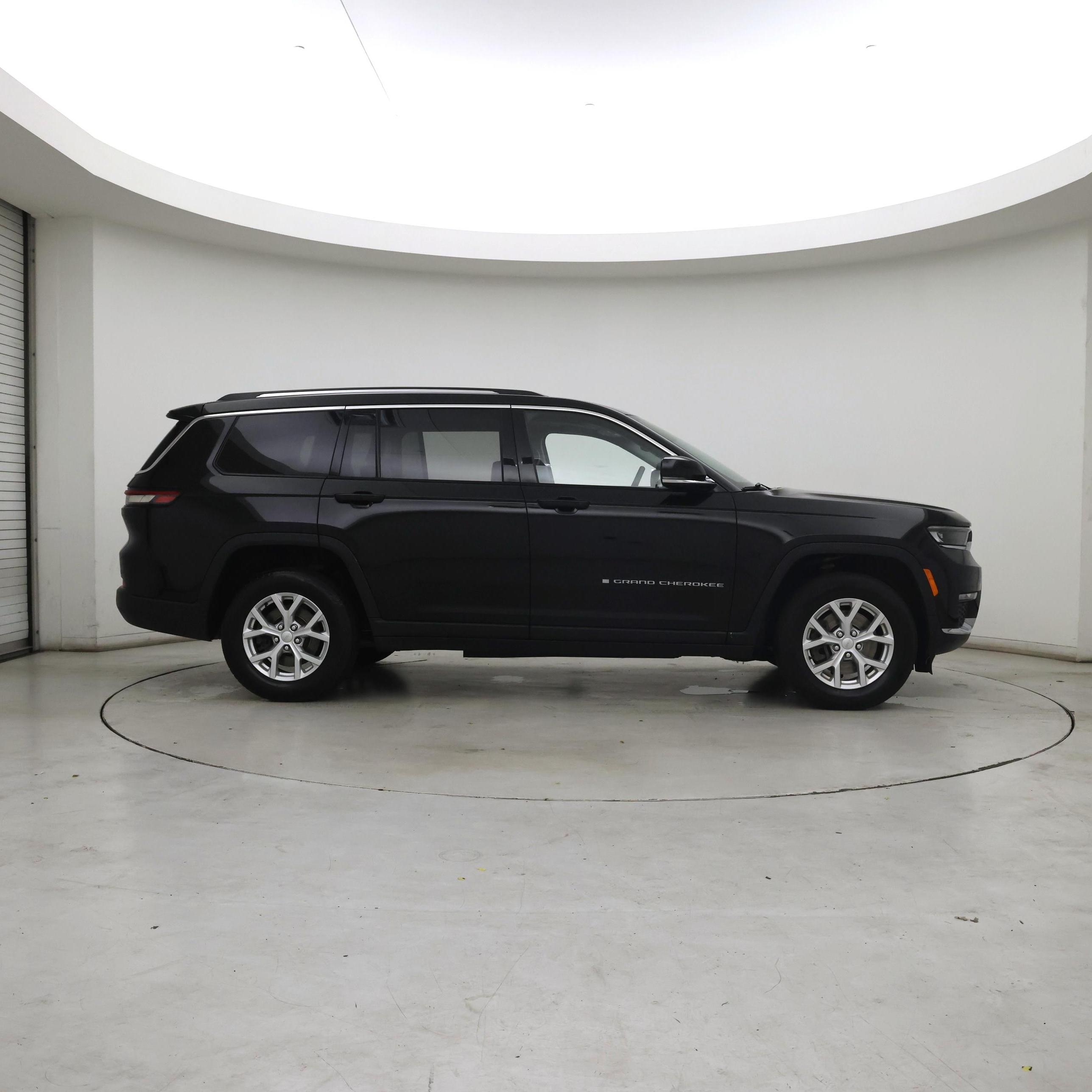 Thumbnail: 2023 Jeep Grand Cherokee L - 7