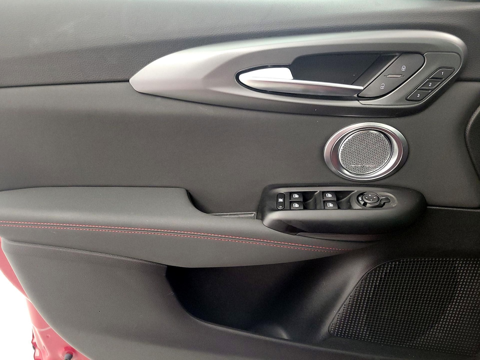 2024 Dodge Hornet R/T Plus - Photo 11