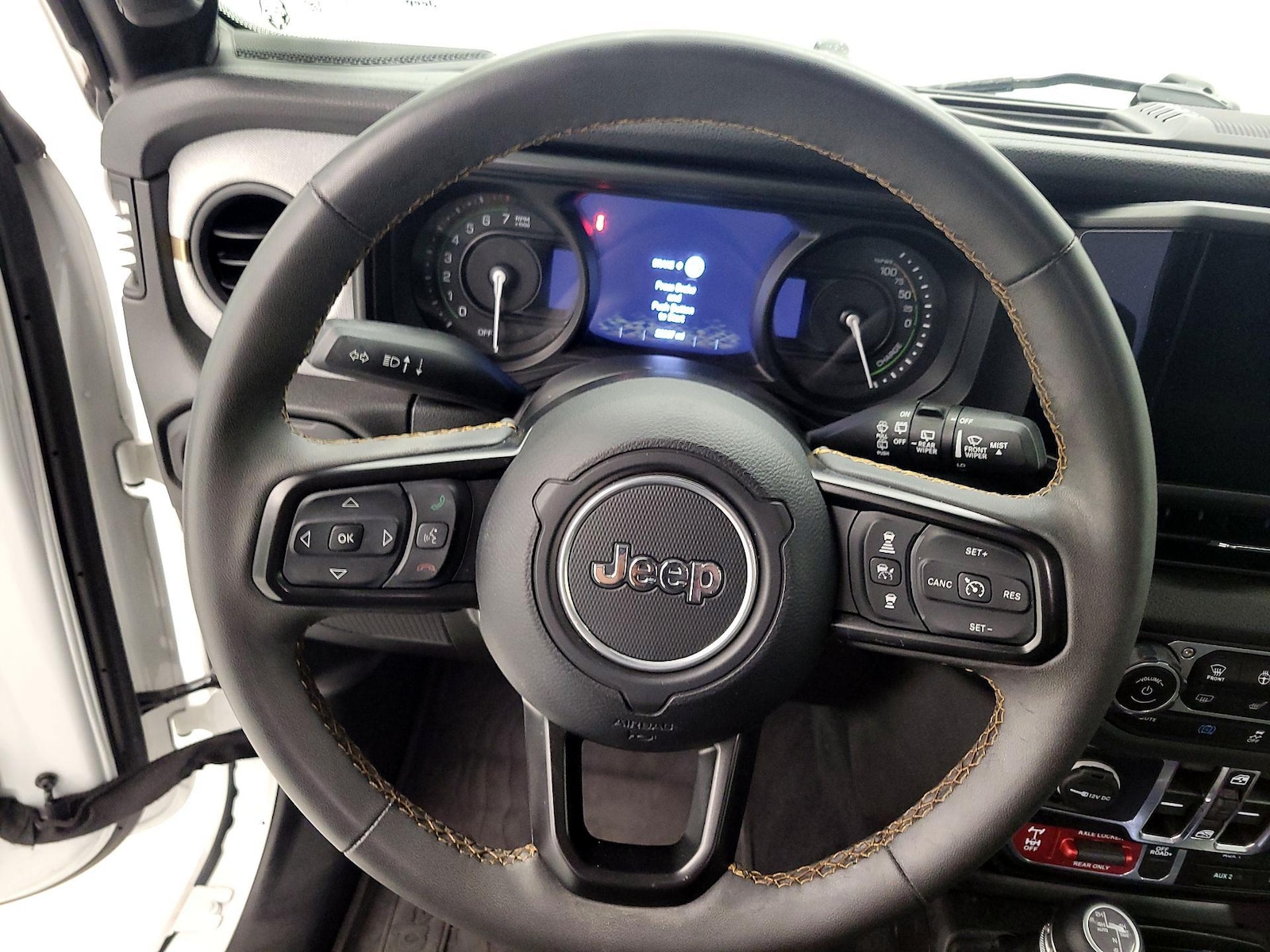 2024 Jeep Wrangler 4xe Willys 4XE - Photo 11