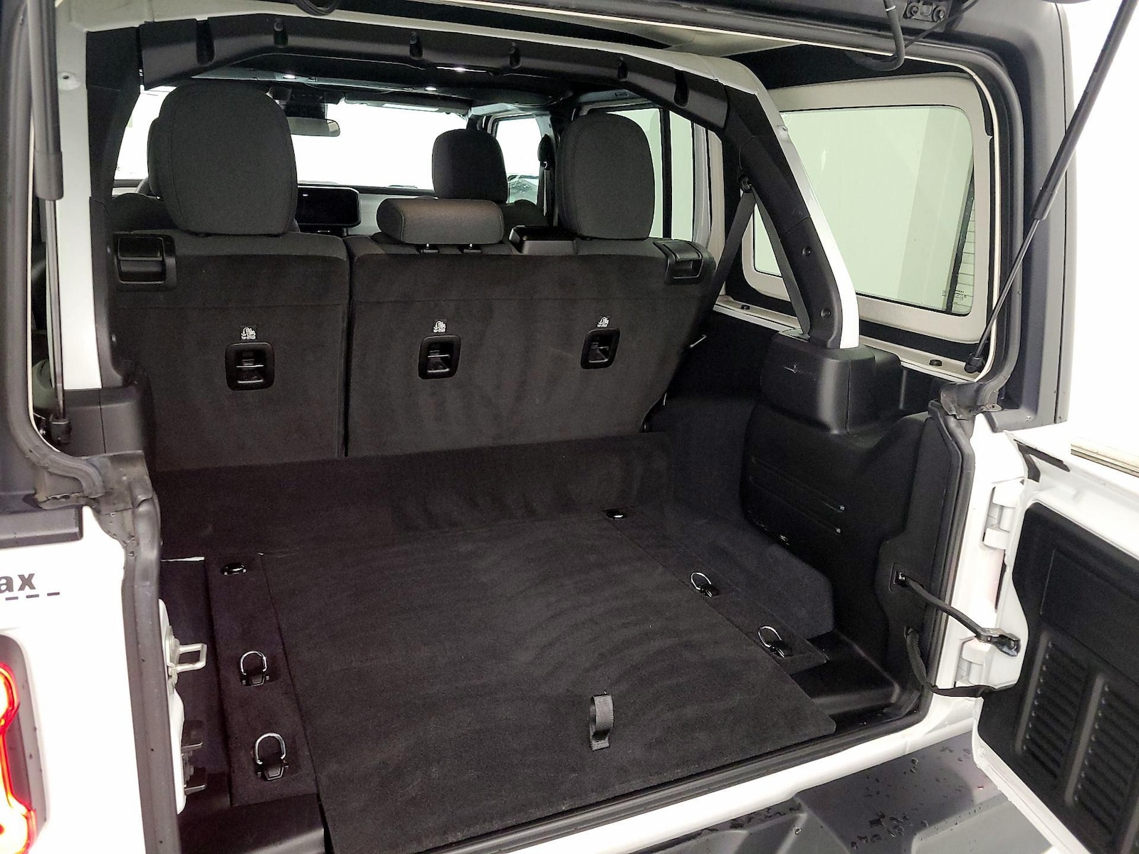 2024 Jeep Wrangler 4xe Willys 4XE - Photo 21