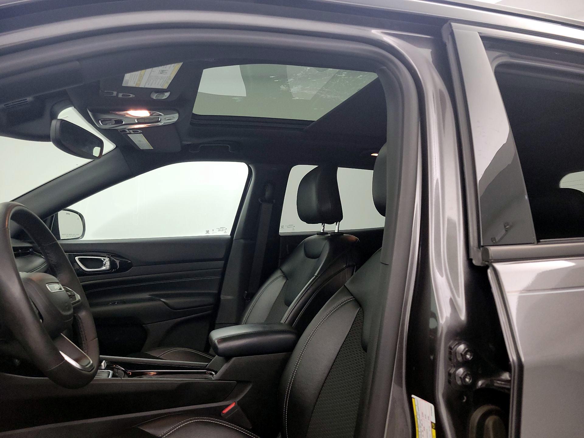 Thumbnail: 2023 Jeep Compass - 19