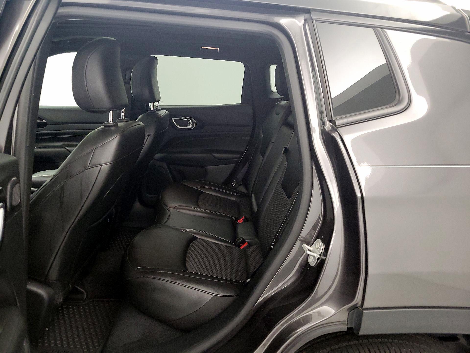 Thumbnail: 2023 Jeep Compass - 20