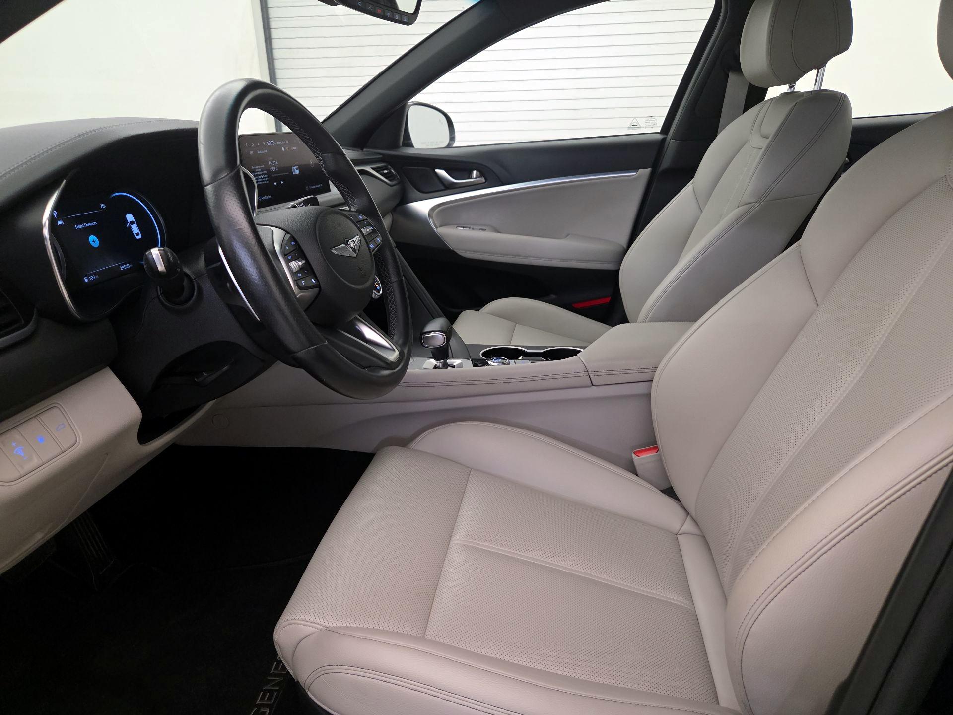 Thumbnail: 2023 Genesis G70 - 11