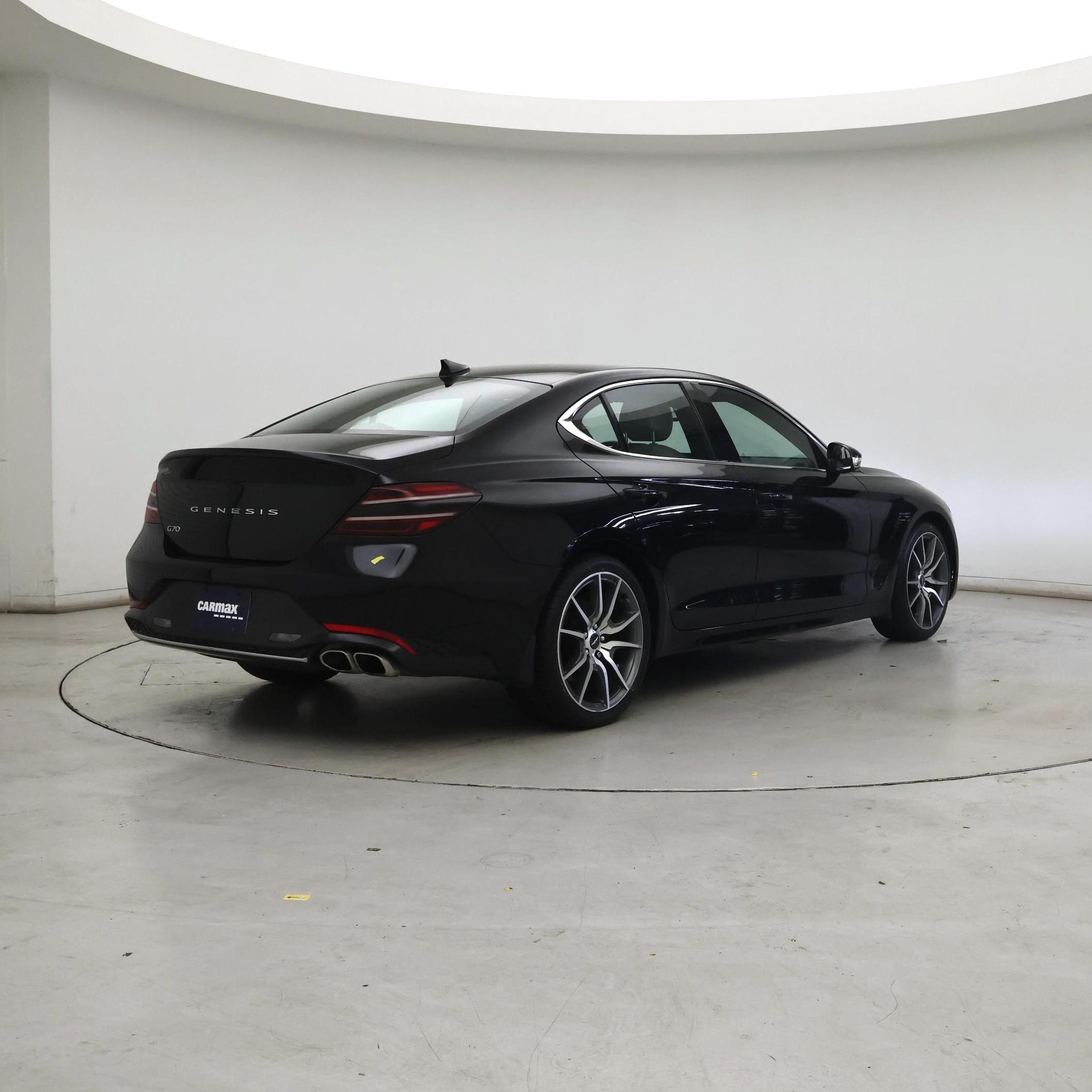 Thumbnail: 2023 Genesis G70 - 8