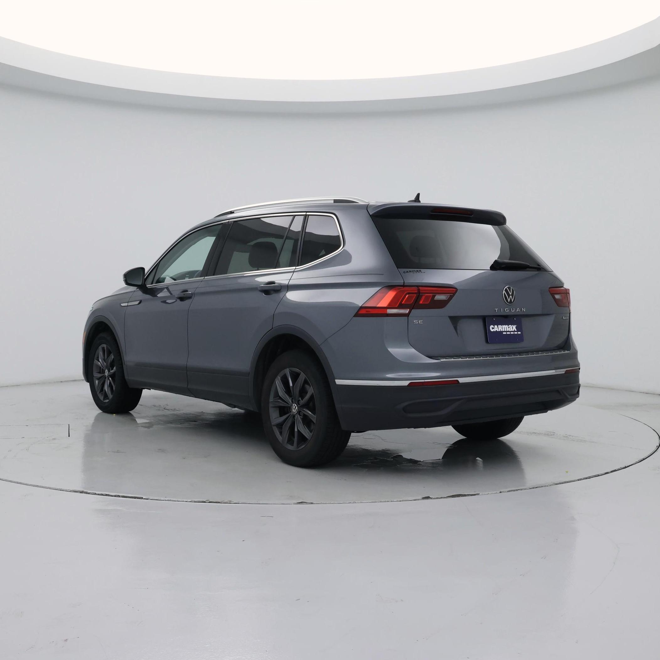 Thumbnail: 2023 Volkswagen Tiguan - 2